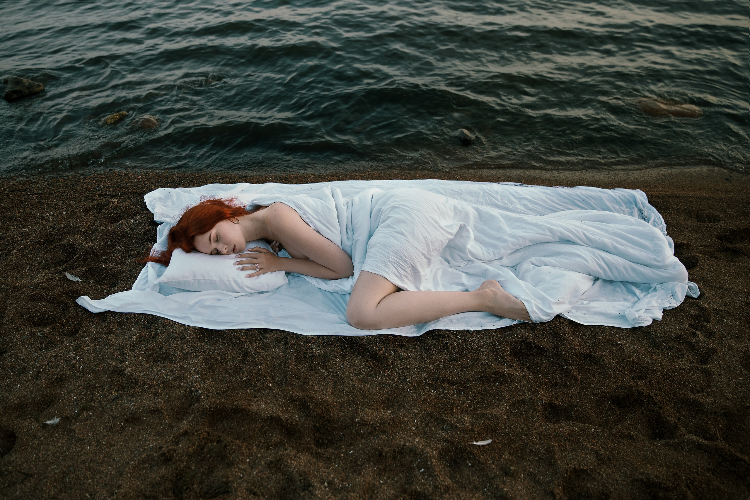 Сон у воды. Свадебный и портретный фотограф в Санкт-Петербурге Анна Демьянова