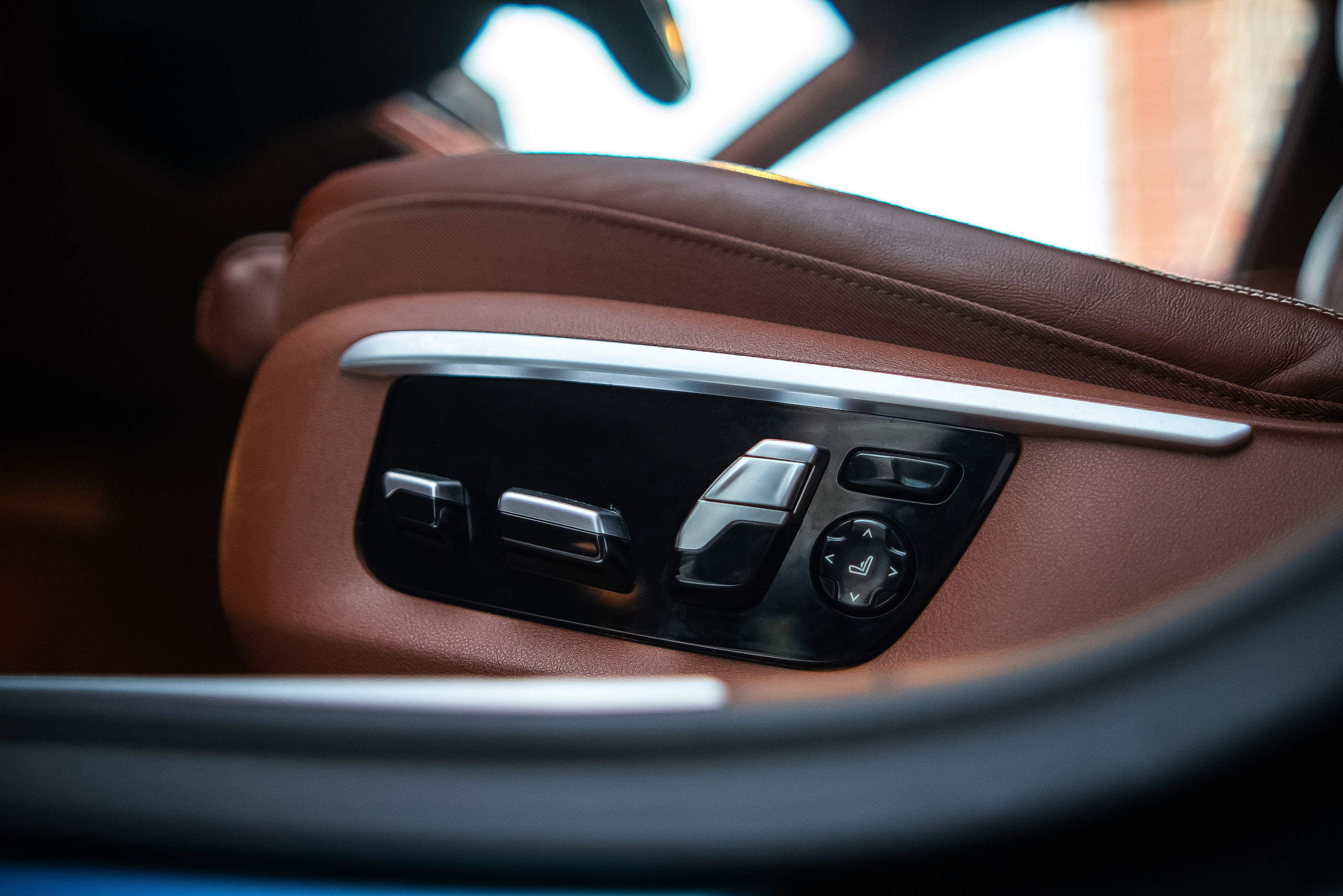 BMW 760Li. Фотограф в Новосибирске Владислав Унтерберг