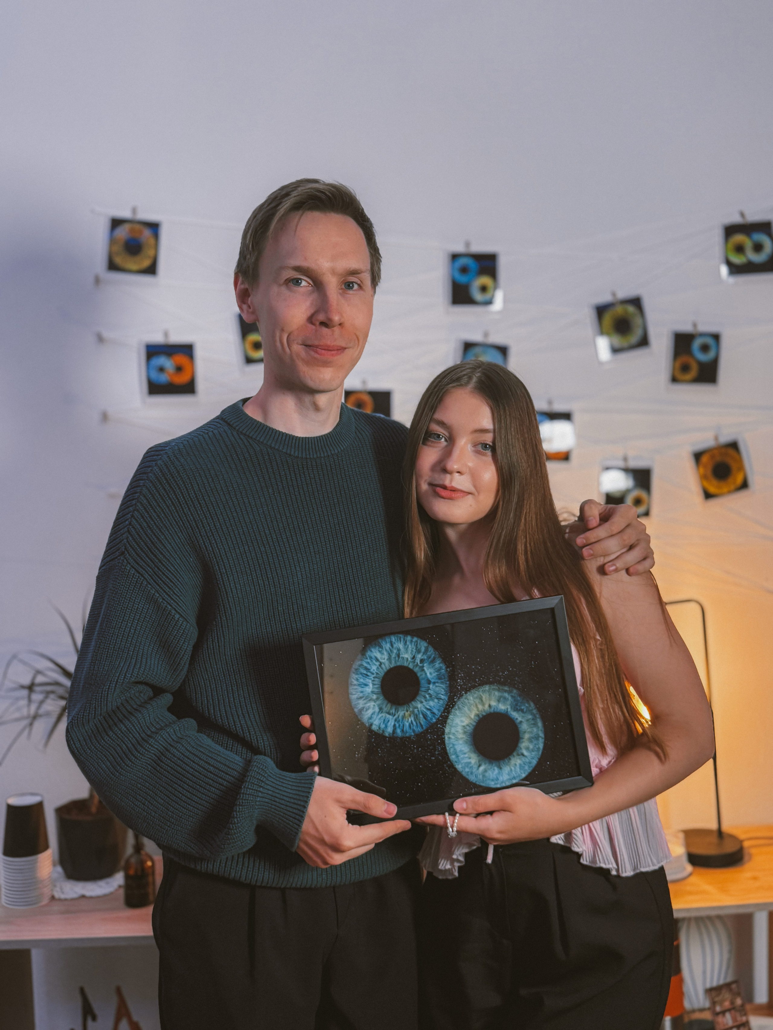 Примеры фото. Фото радужки глаза LOOK IN