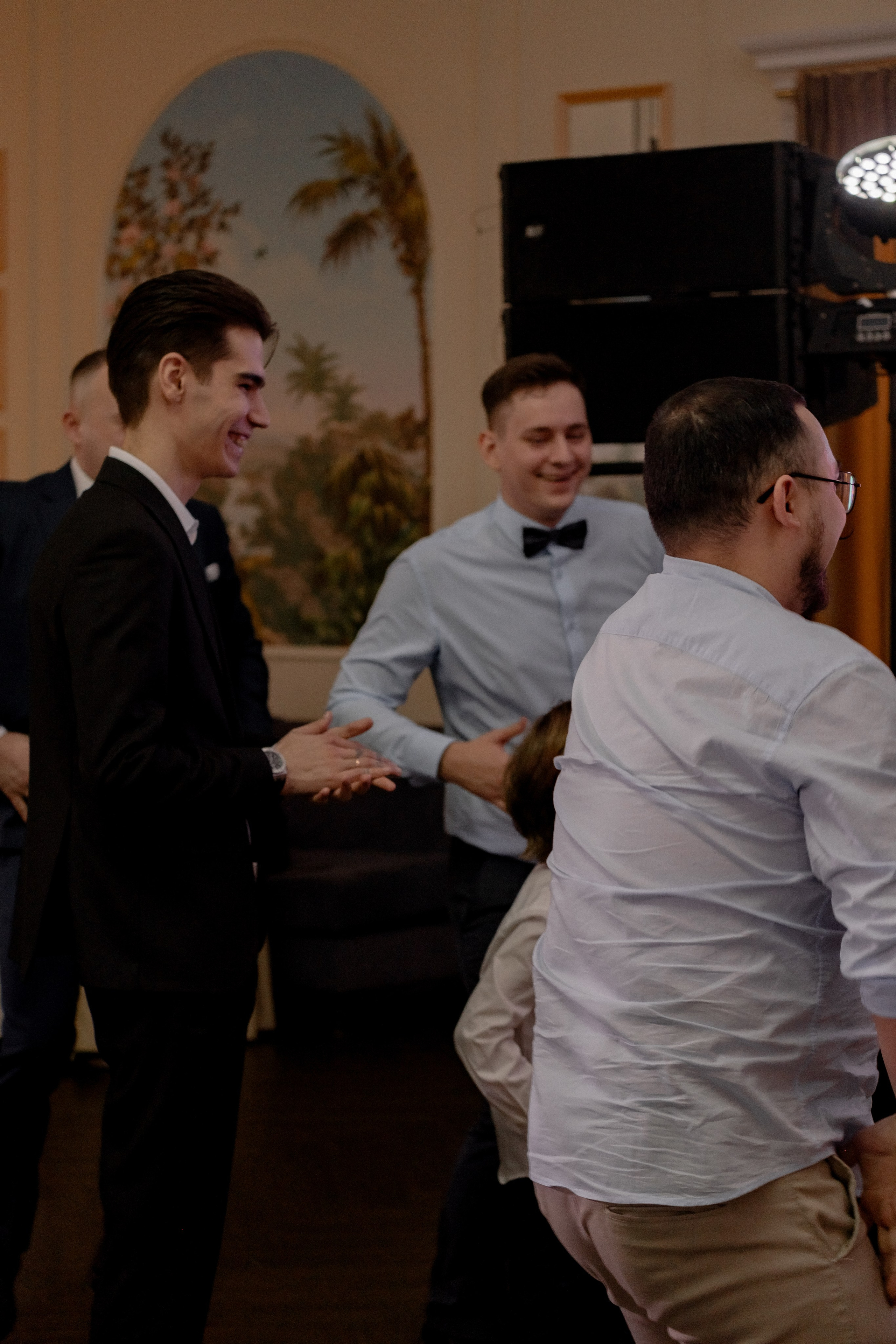 СВАДЕБНЫЙ БАНКЕТ (СНЯТО В СИБИРЕ В НИЖНЕВАРТОВСКЕ). Профессиональный фотограф, Санкт-Петербург — Виктория Богомолова