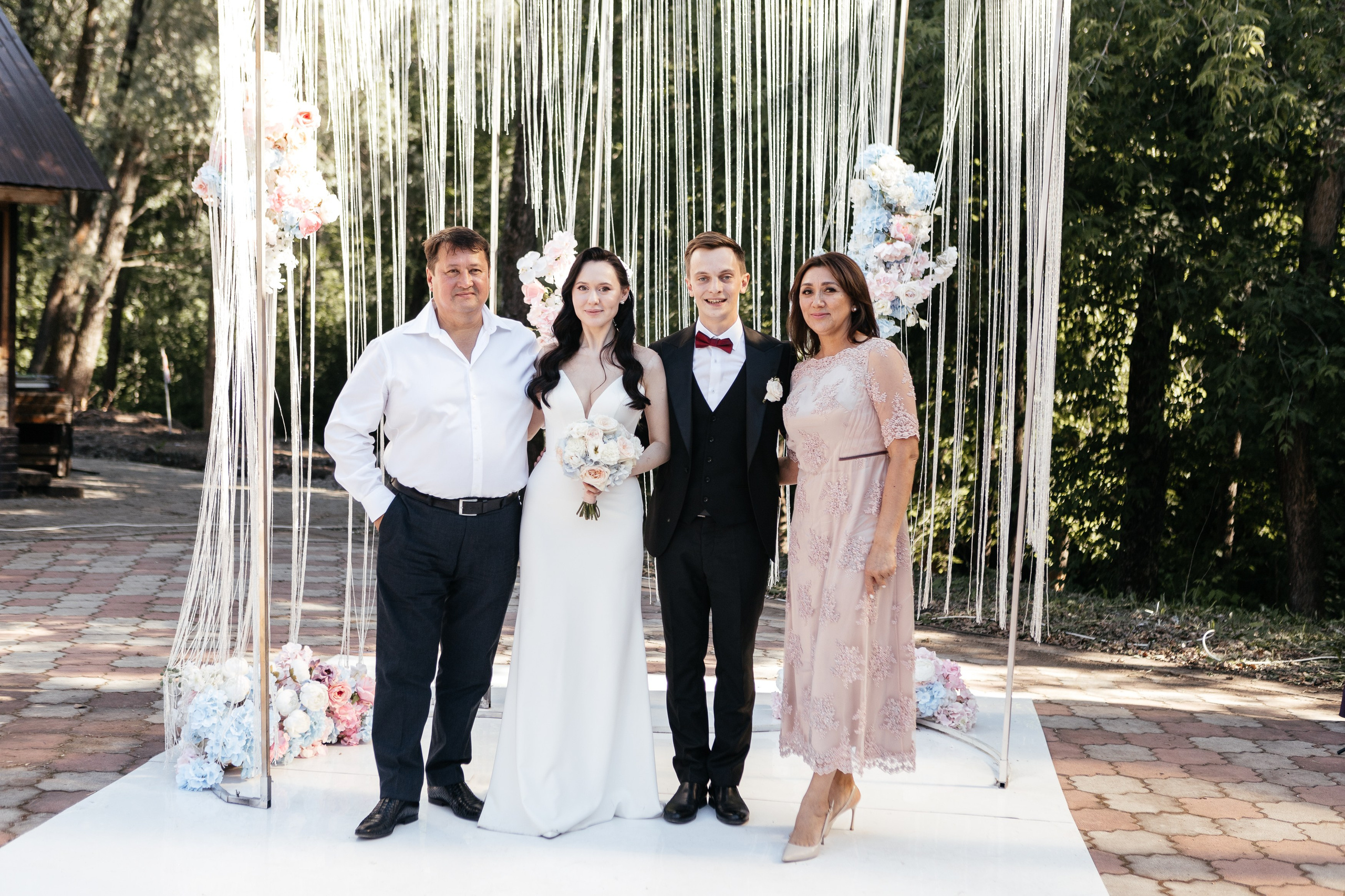 Свадебный фотограф Уфа — Руслан ГабдлисламовЖивые эмоции, красивые кадры, воспоминания на всю жизнь.Работаю по всей Республике Башкортоста. Свадебный фотограф Уфа Руслан Габдлисламов