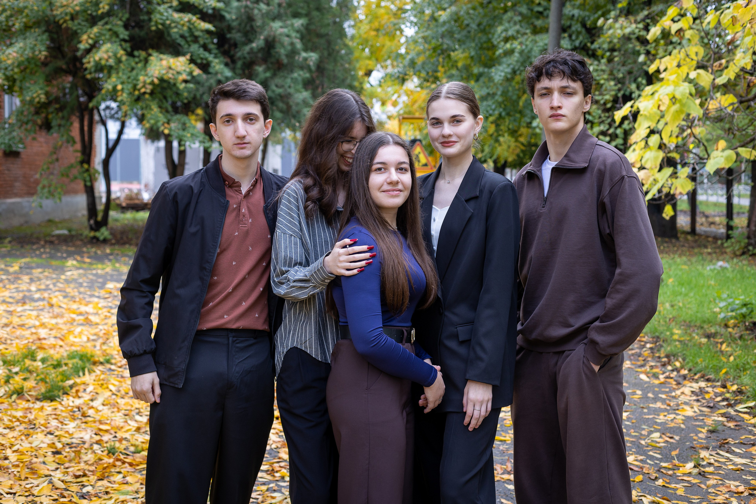 На улице. Выпускные альбомы Майкоп, Краснодар Елена Золотарева