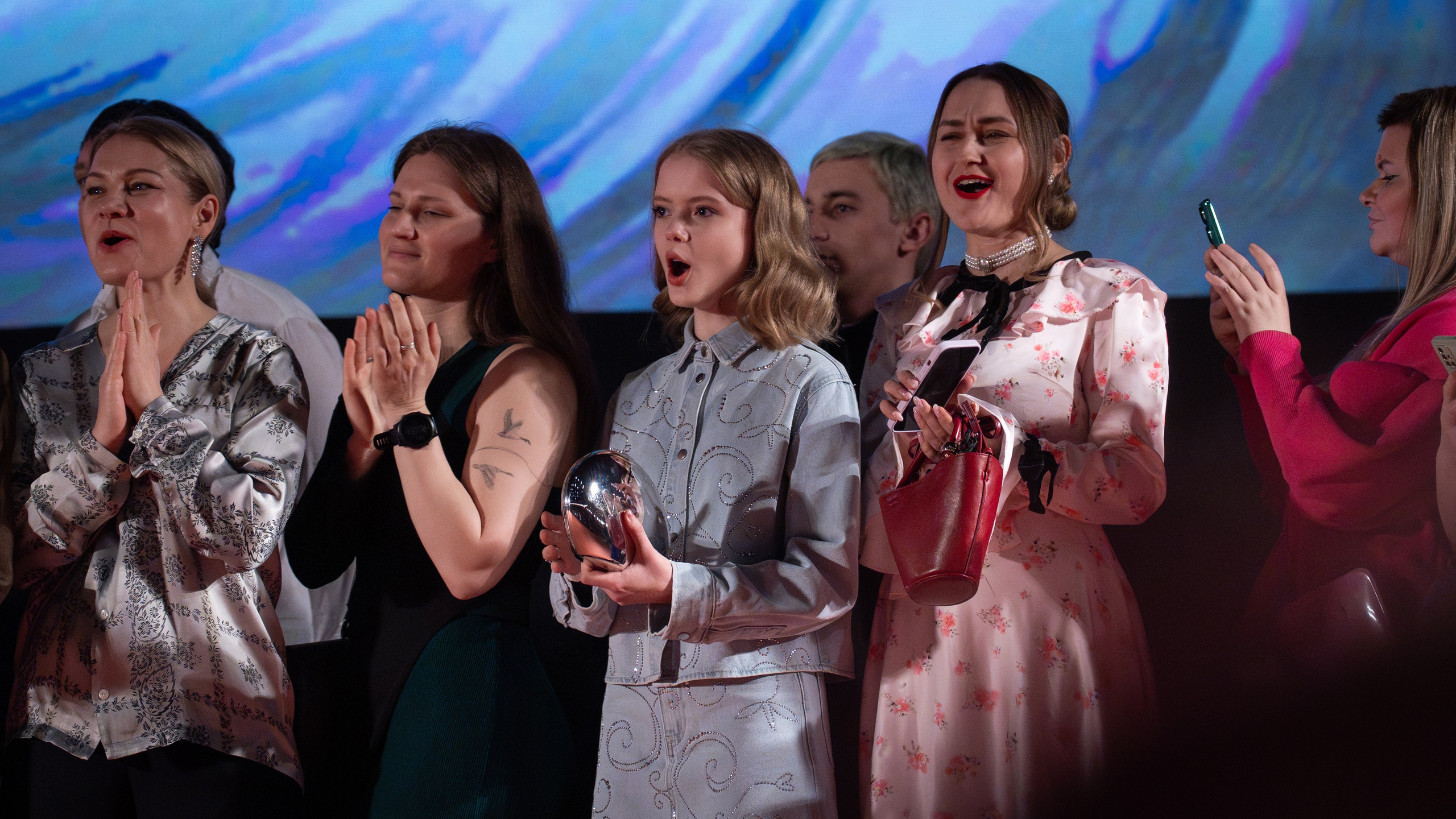 Космическая собака Лида. Премьера Космическая собака Лида. Фильм Космическая собака Лида. Космическая собака Лида смотреть. Каро 11 Октябрь