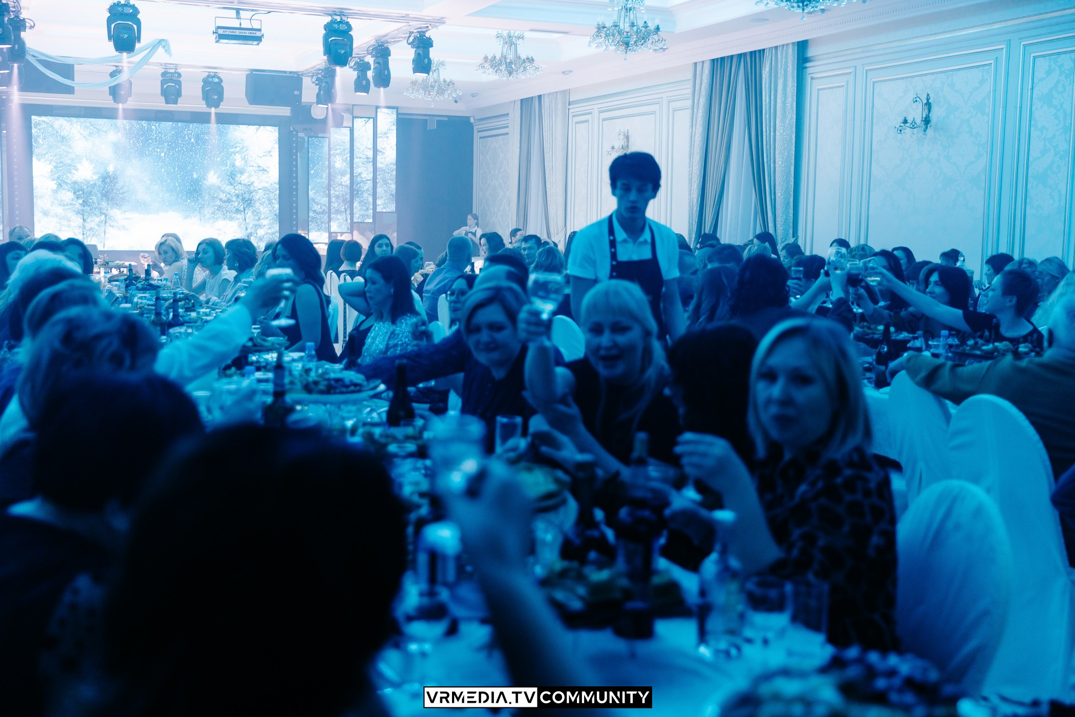 Мюзикл «12 Месяцев» в ресторане «Лазурный берег»