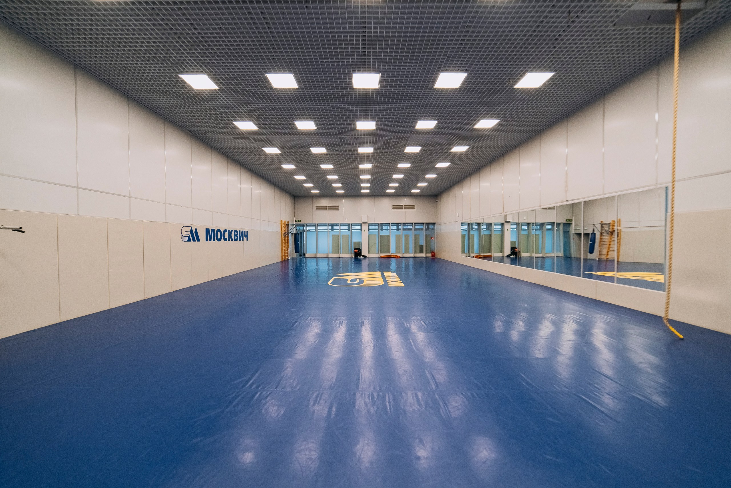 Как я показываю пространство: съемка московского спортивного комплекса. Профессиональный репортажный фотограф в Москве Владимир Глаголев