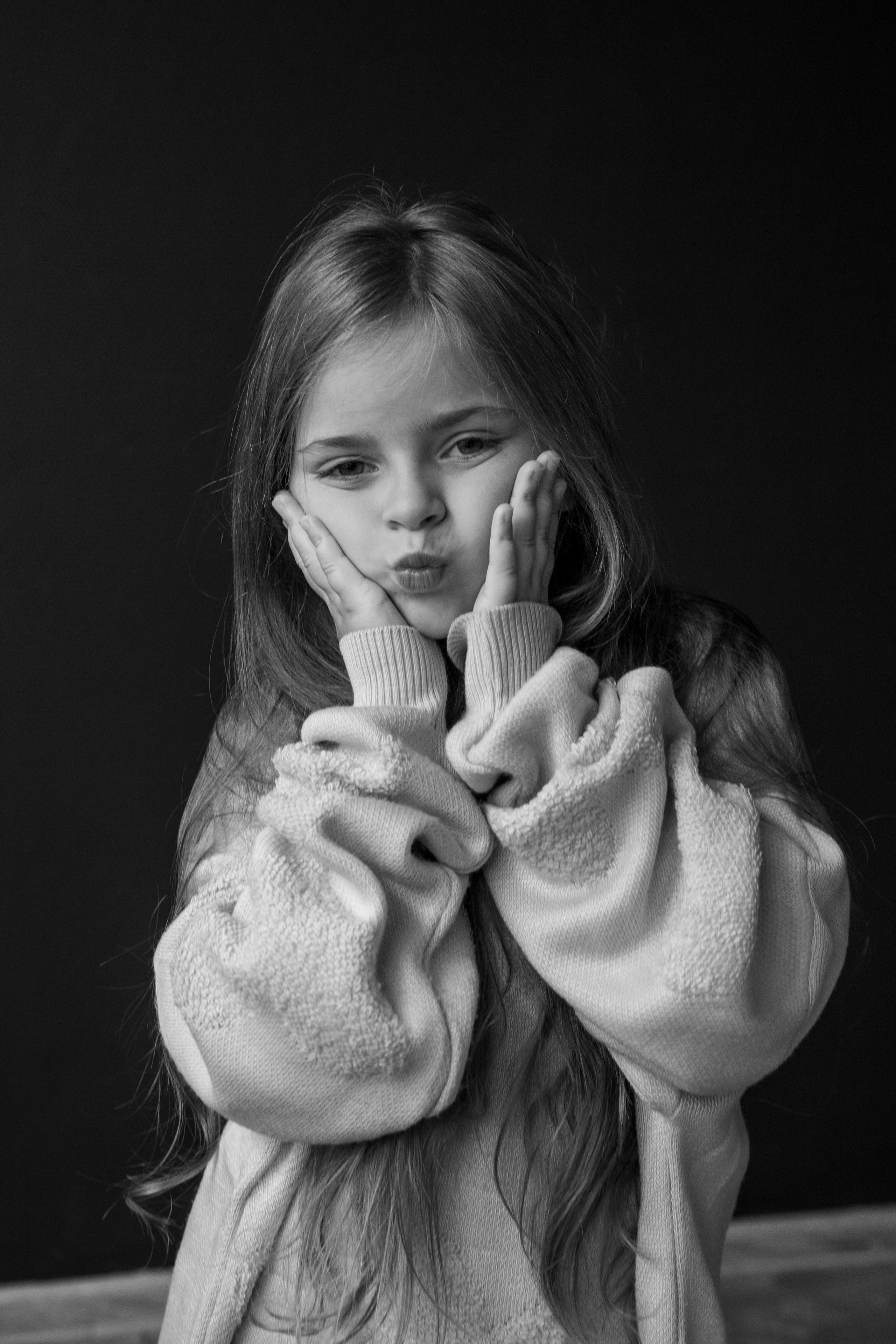 Easter children’s photo session. Professional Photographer in Portugal. Oksana Lomnova