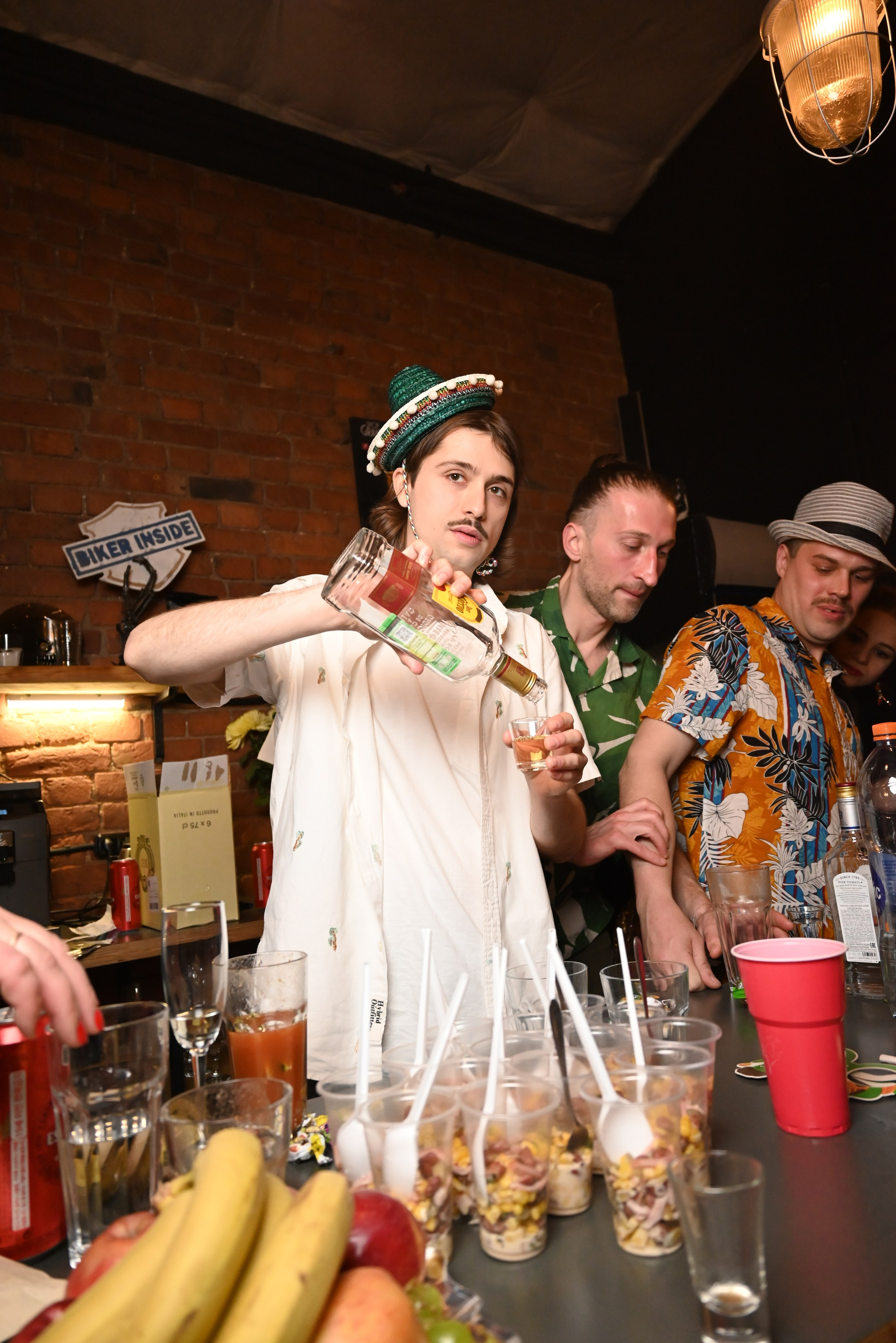 PINEPPLE PARTY. GlarePhoto (Фотограф Спб)