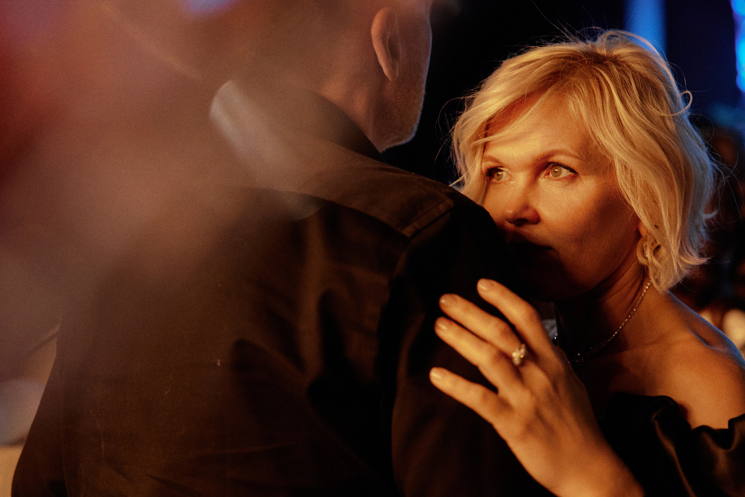 Свадебная фотосессия: история любви, запечатлённая в кадре — After So Many Years, Always. Дмитрий Мазуркевич: Профессиональный Репортажный Фотограф