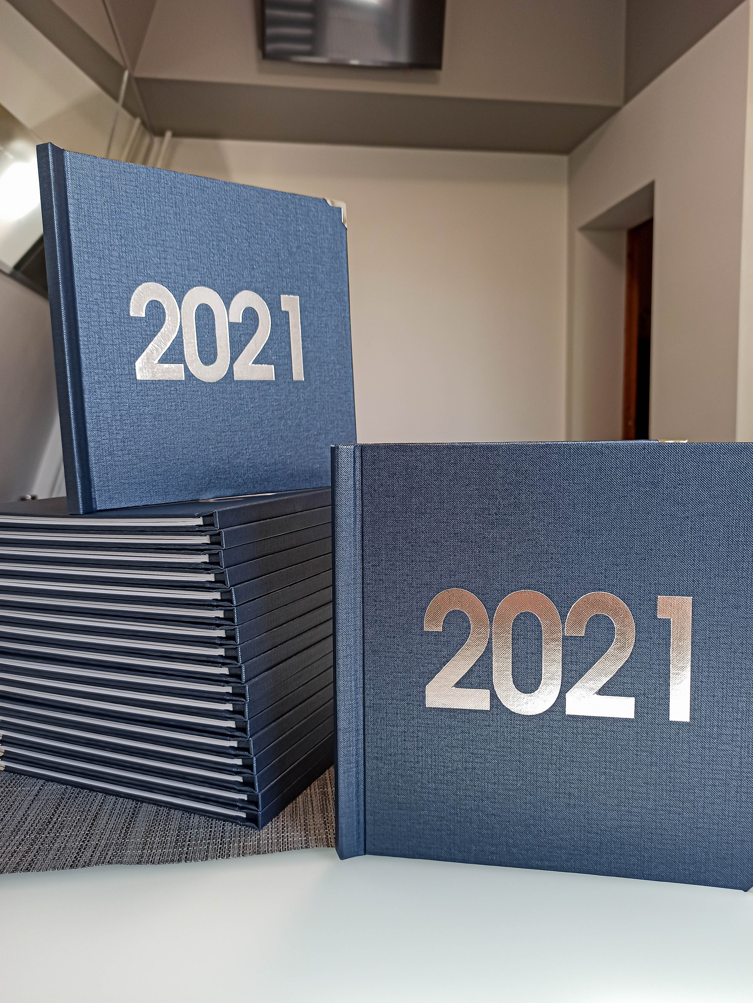 ФОТОКНИГИ ДЛЯ ШКОЛЫ, ВЫПУСКНЫЕ ФОТОКНИГИ В РОСТОВЕ, АЛЬБОМЫ. Современные Выпускные Альбомы в Ростове-на-Дону