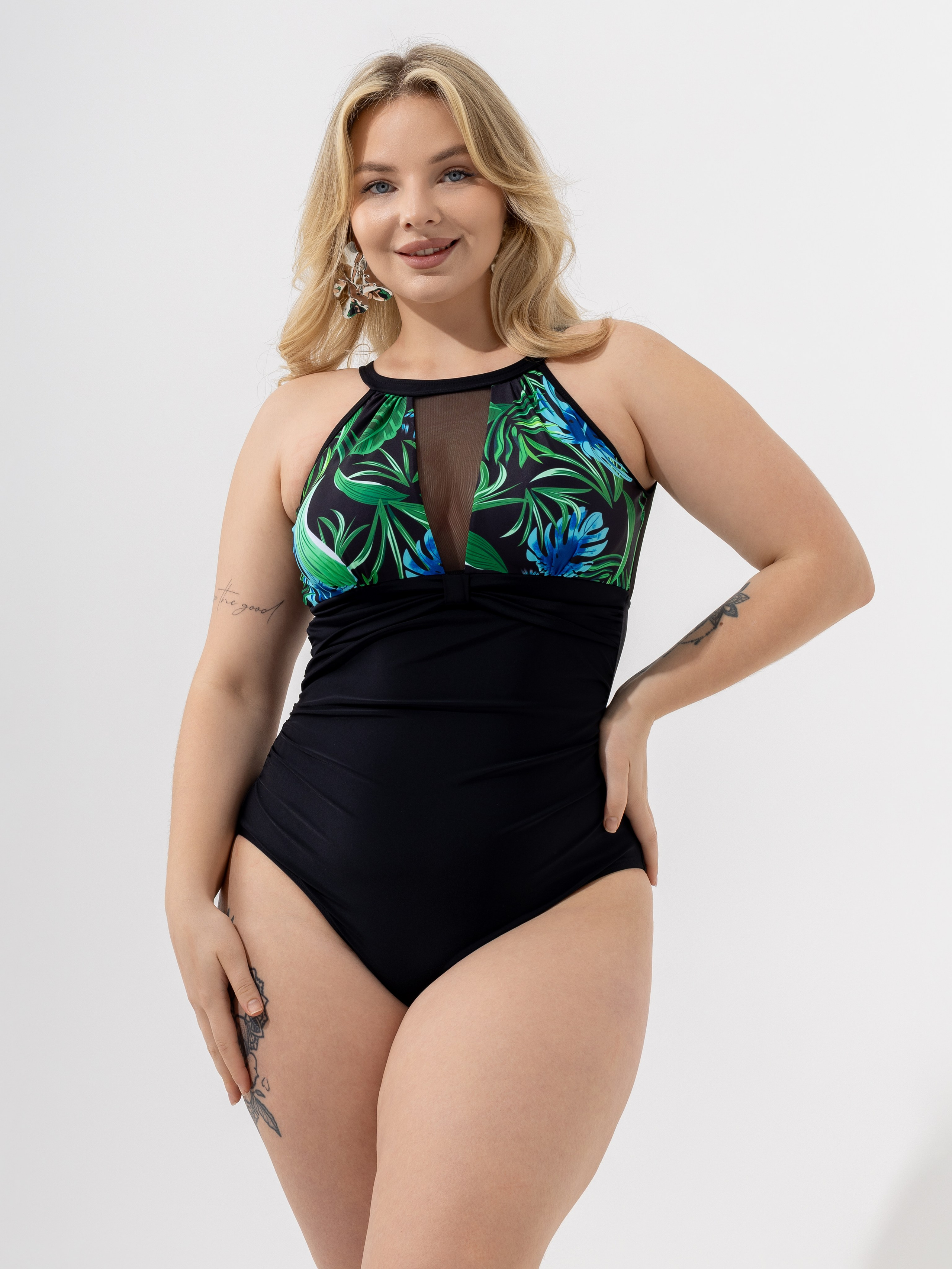 Настя. Фото для маркетплейсов в самых сочных локациях города Сочи