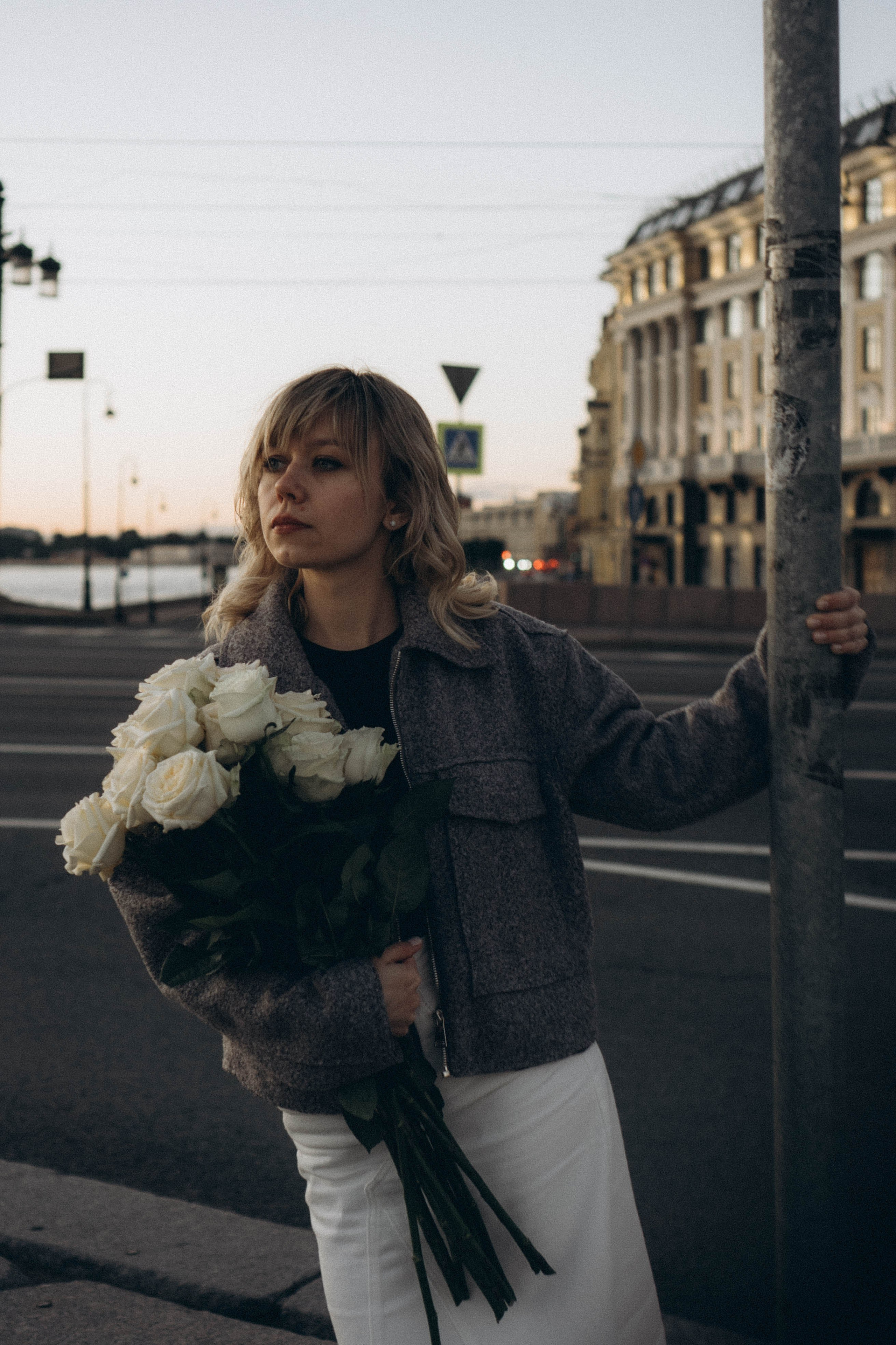 ПРОГУЛКА ПО ГОРОДУ В БЕЛЫЕ НОЧИ (другой вариант). Профессиональный фотограф, Санкт-Петербург — Виктория Богомолова