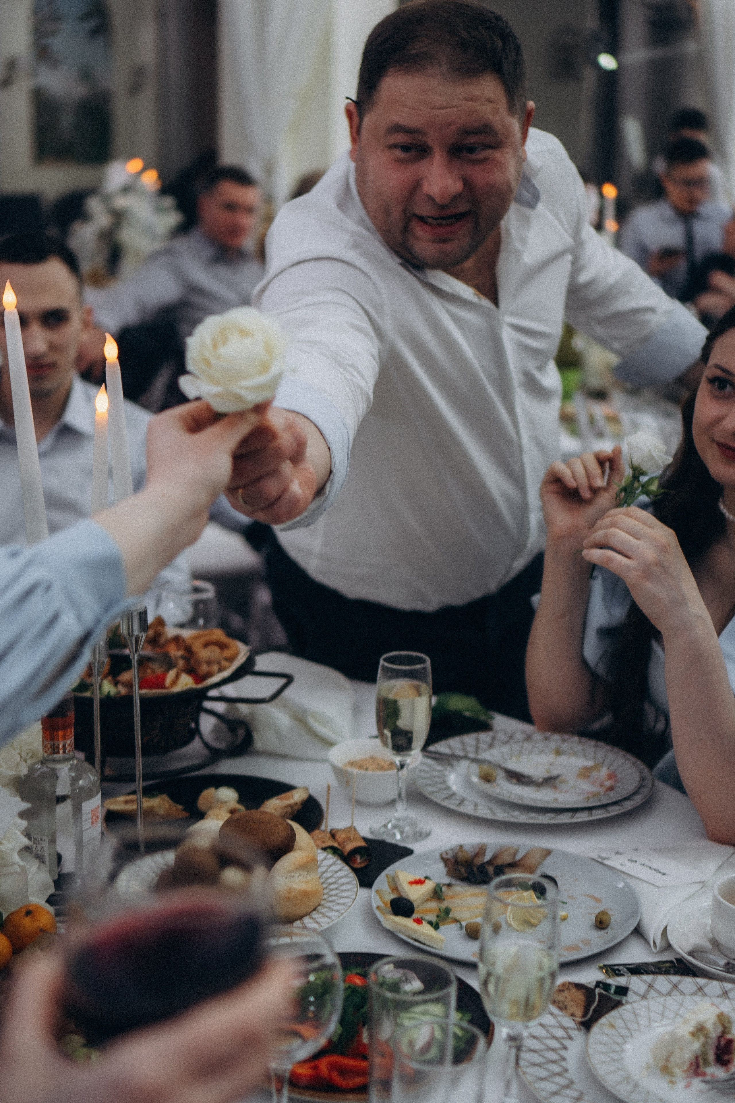 СВАДЕБНАЯ СЬЕМКА СБОРОВ В ОТЕЛЕ И ВЫЕЗД НА ЦЕРЕМОНИЮ (СНЯТО В СИБИРЕ В НИЖНЕВАРТОВСКЕ). Профессиональный фотограф, Санкт-Петербург — Виктория Богомолова