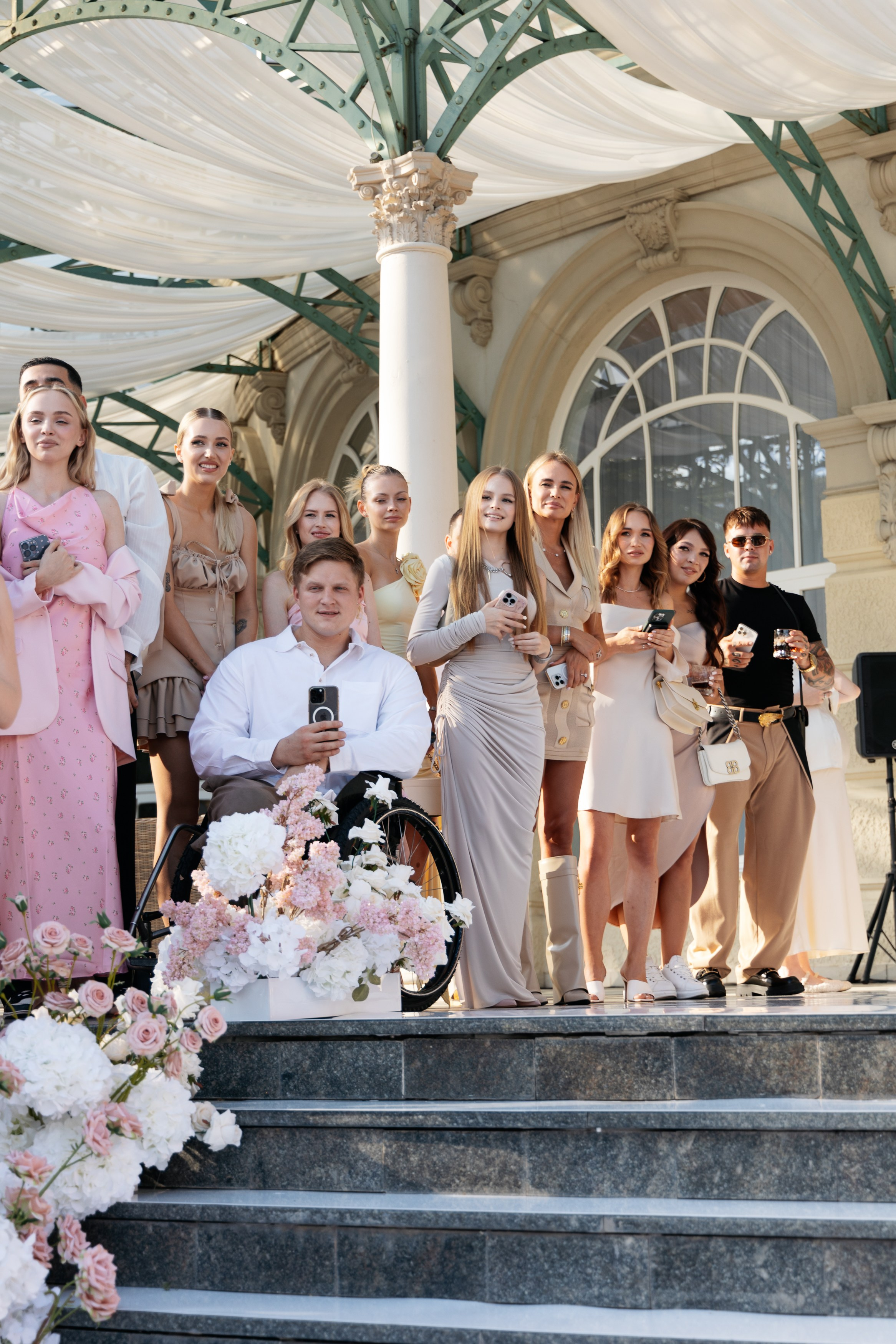 Герберы & звездные гости. Фотограф в Москве Анастасия Курлович