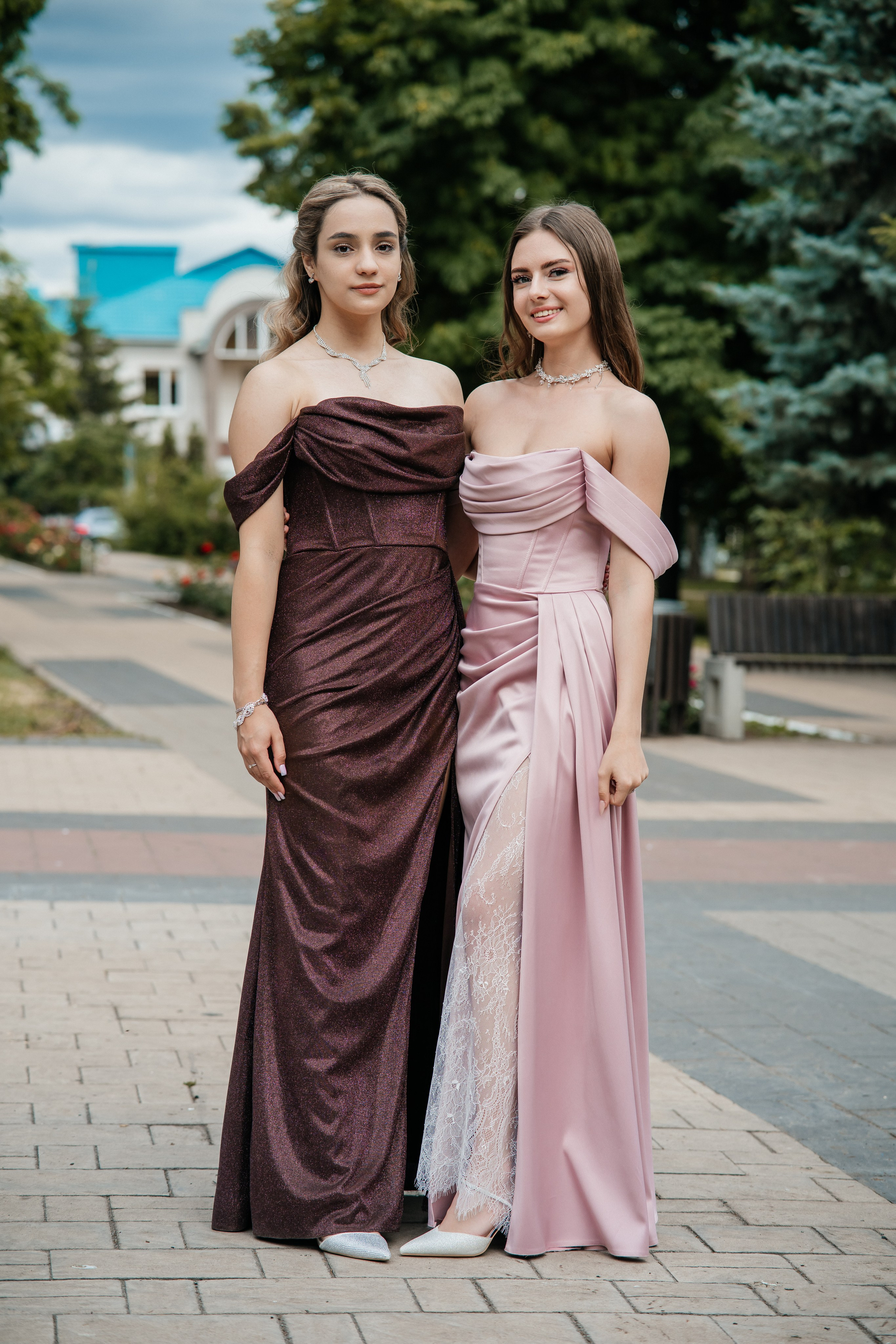 Медалисты. Школьный фотограф в Валуйках. Фотосессии для выпускников и изготовление выпускных альбомов в городе Валуйки и в Белгородской области