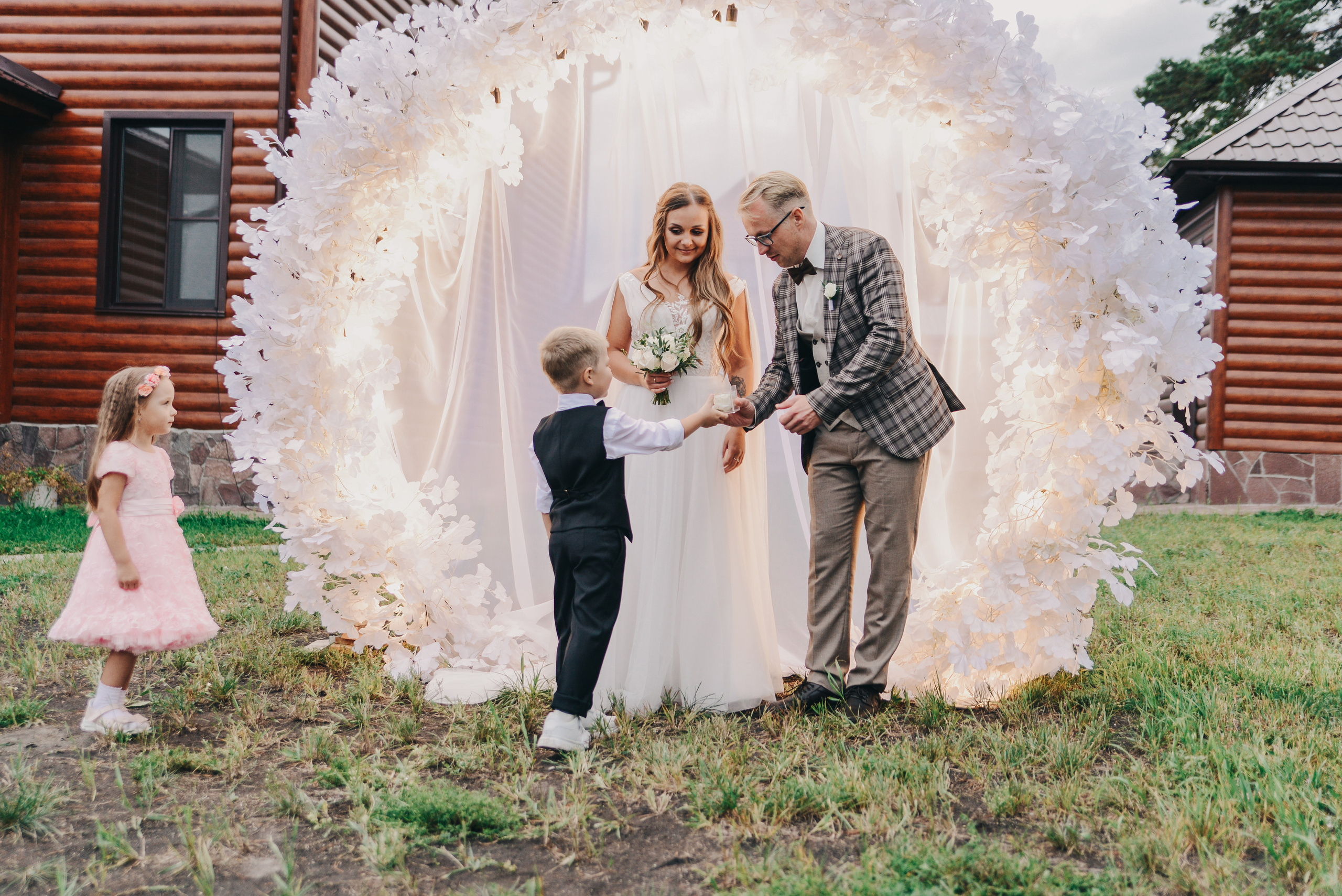Свадьба Анастасии и Александра. Свадебный и семейный фотограф Любава в Кургане