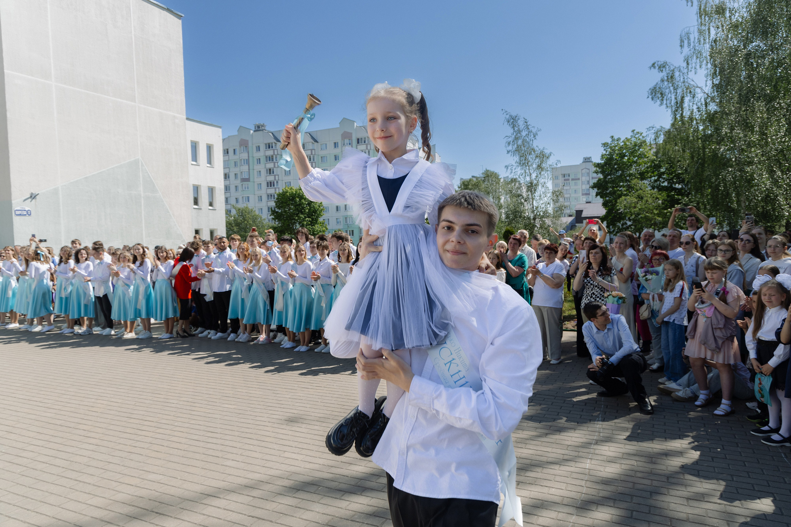 Последний звонок 2024. Свадебный фотограф в Минске/Беларуси Сергей Спиридонов