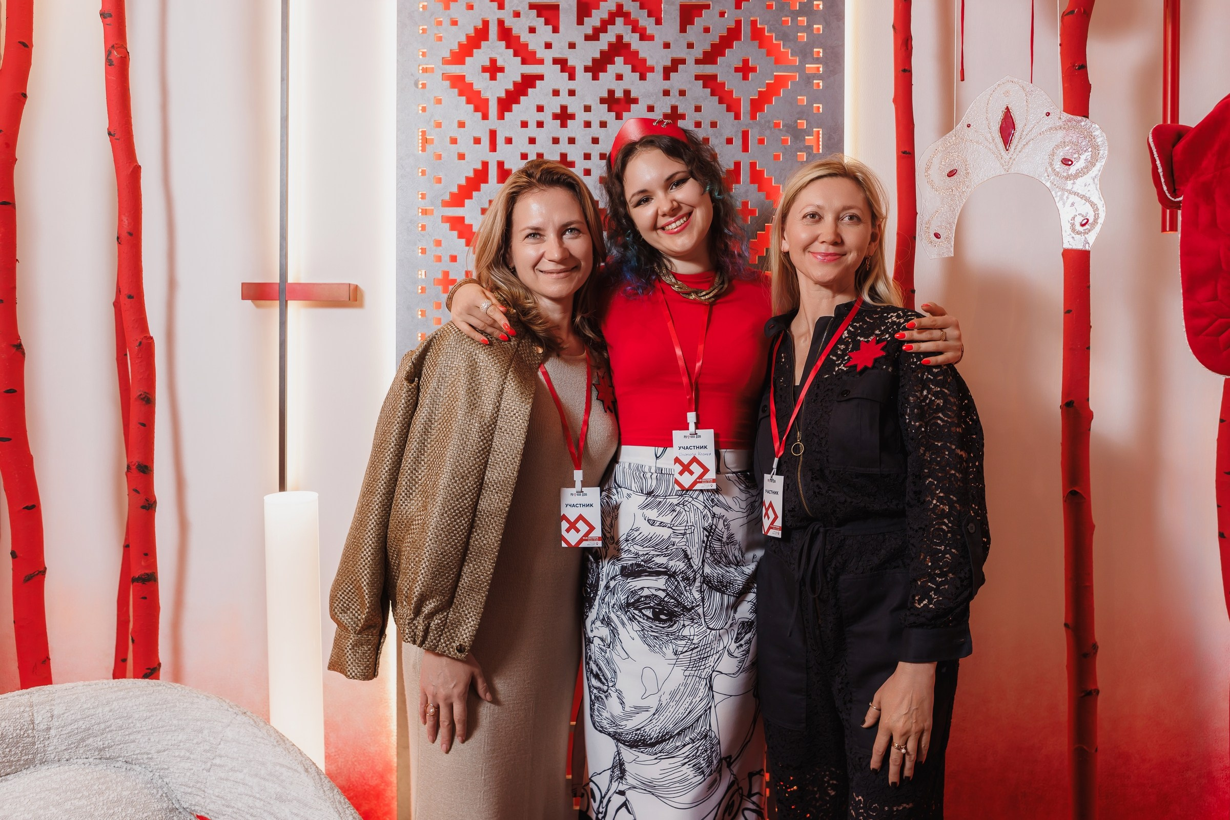 Фотоочёт работы интерьерной выставки «Русский дом». Фотограф на выставку в Москве