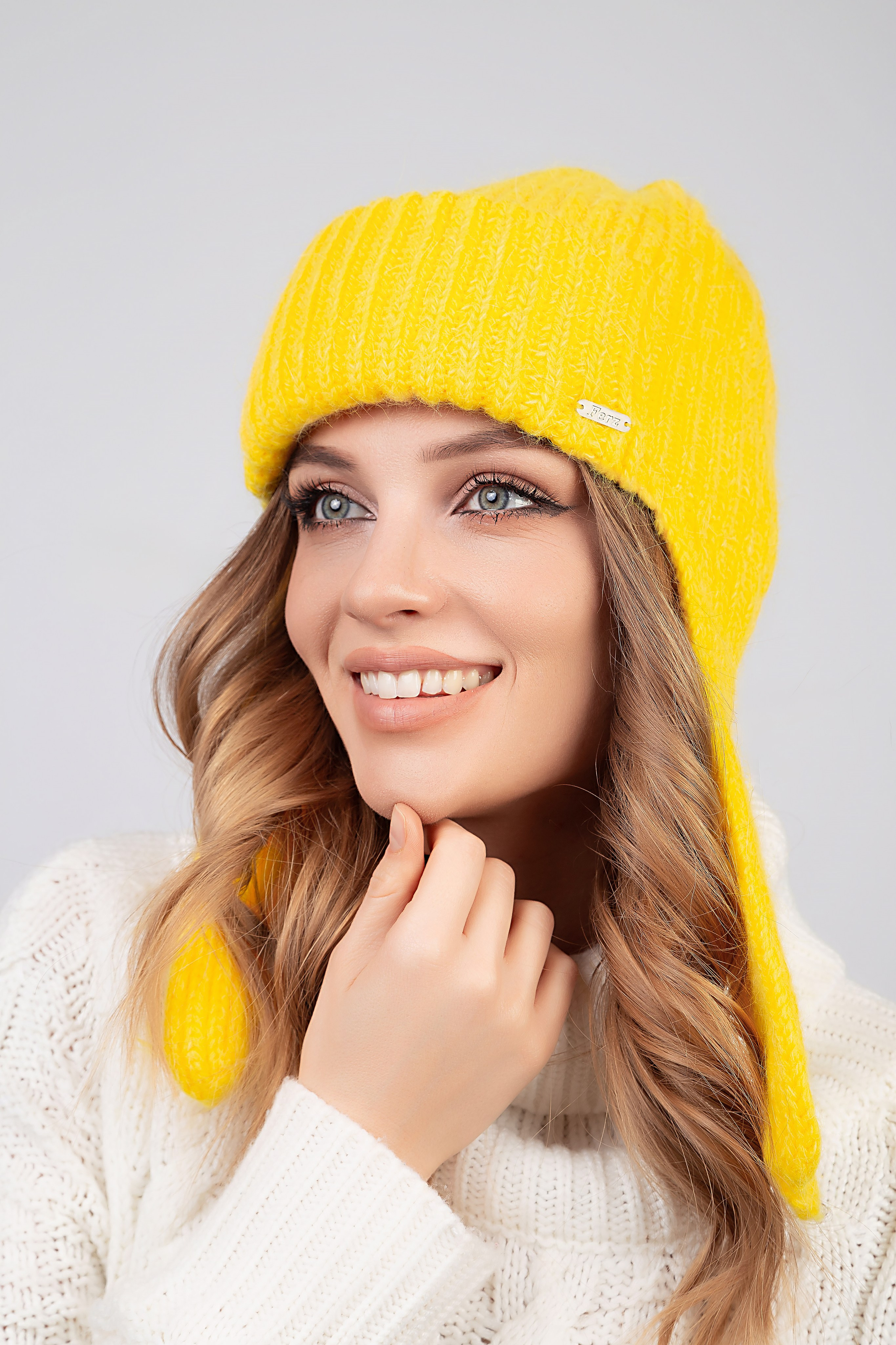 Модельная съемка шапок для брендов в Москве | Фотограф Анна Татаурова. Фотограф Анна Татаурова | Авторская фотосъемка в Москве