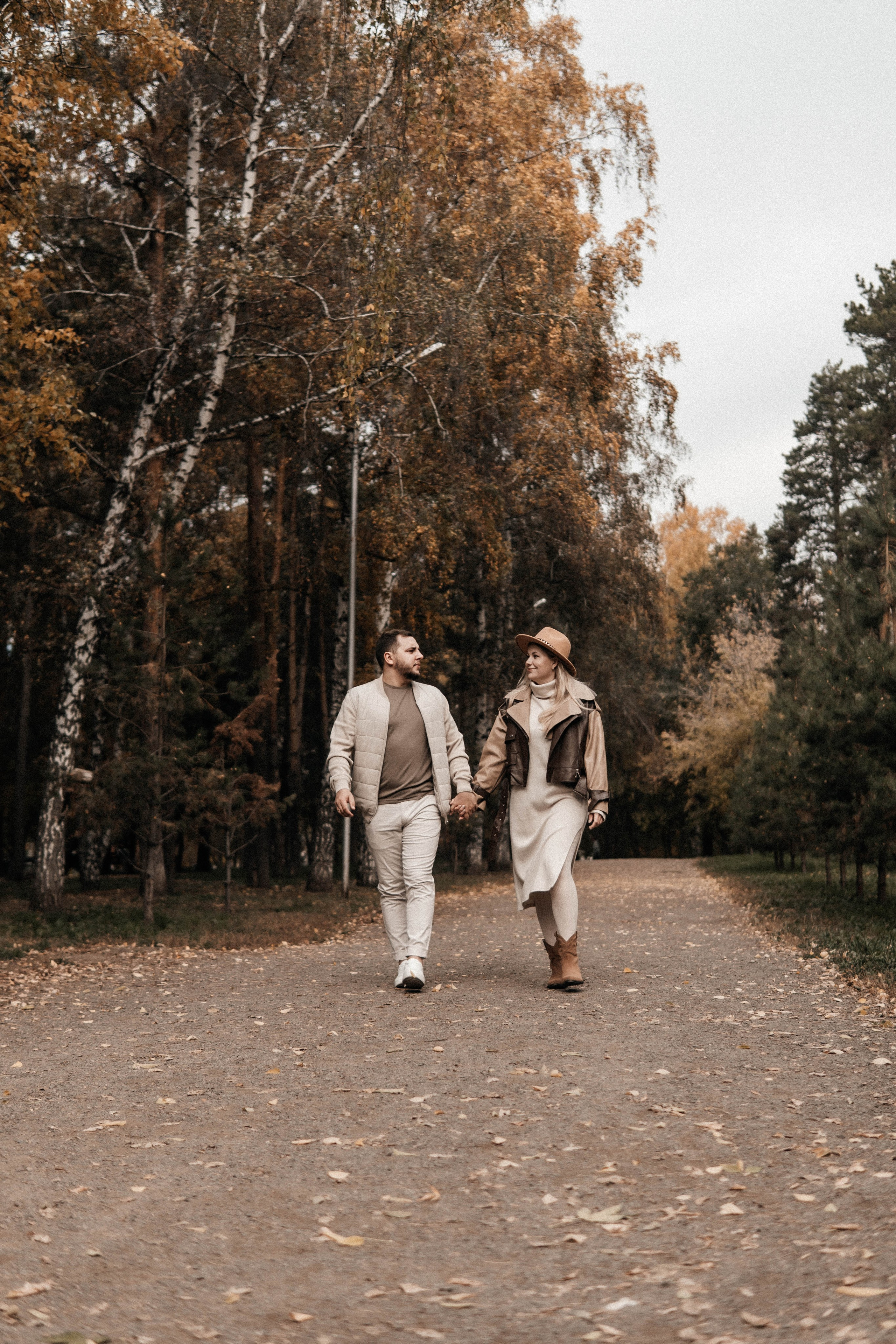 Прогулка осенью в парке. Главная страница