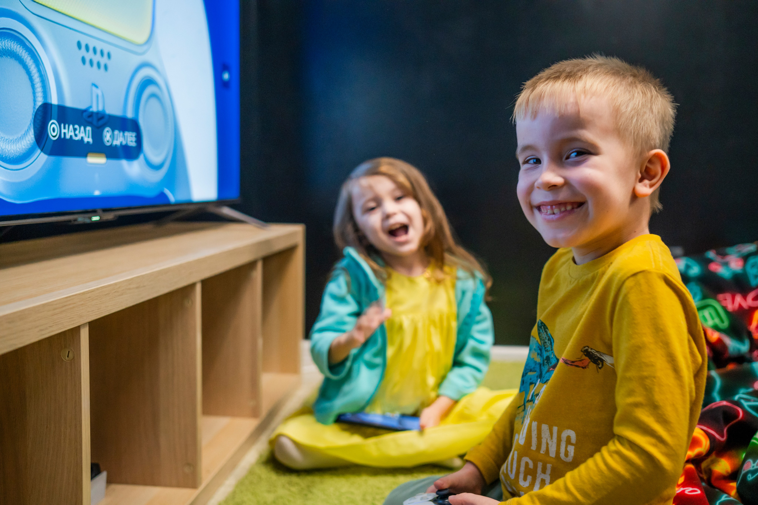 VR (September-October 2024). Felixtones