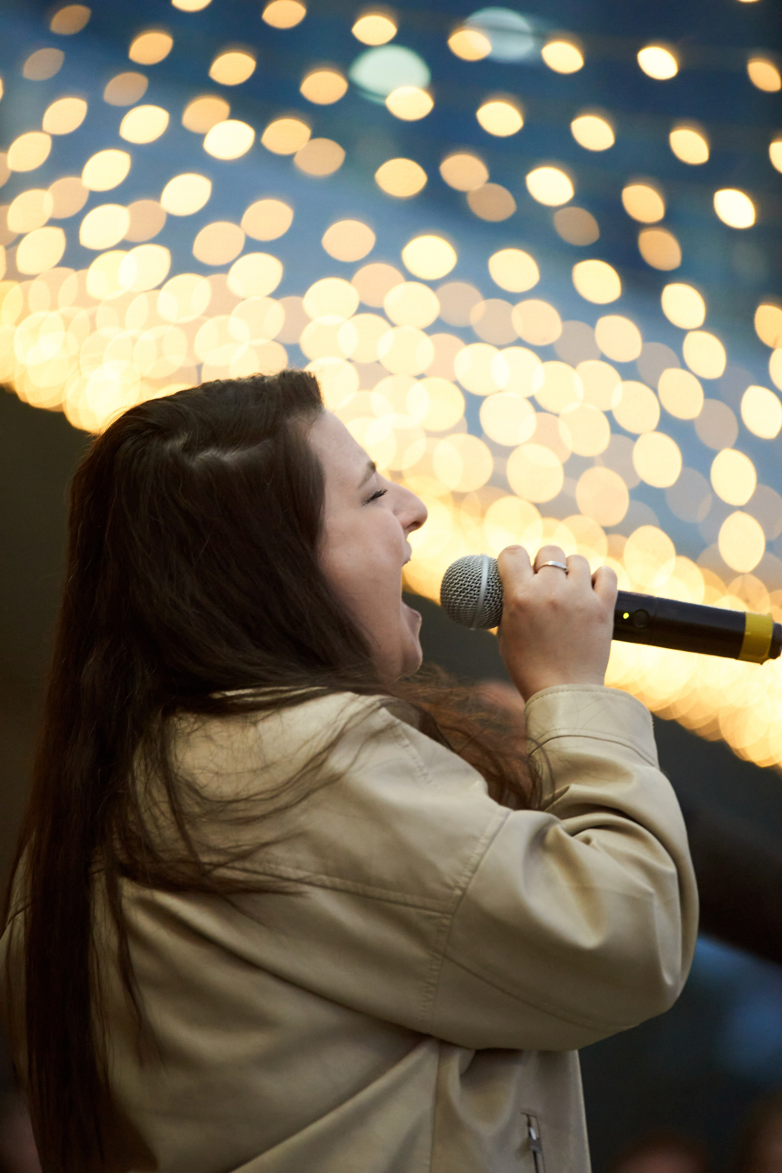 Репортаж: Музыкальная школа Виртуозы в Ночь музеев у планетария. Репортажный и женский фотограф в Новосибирске