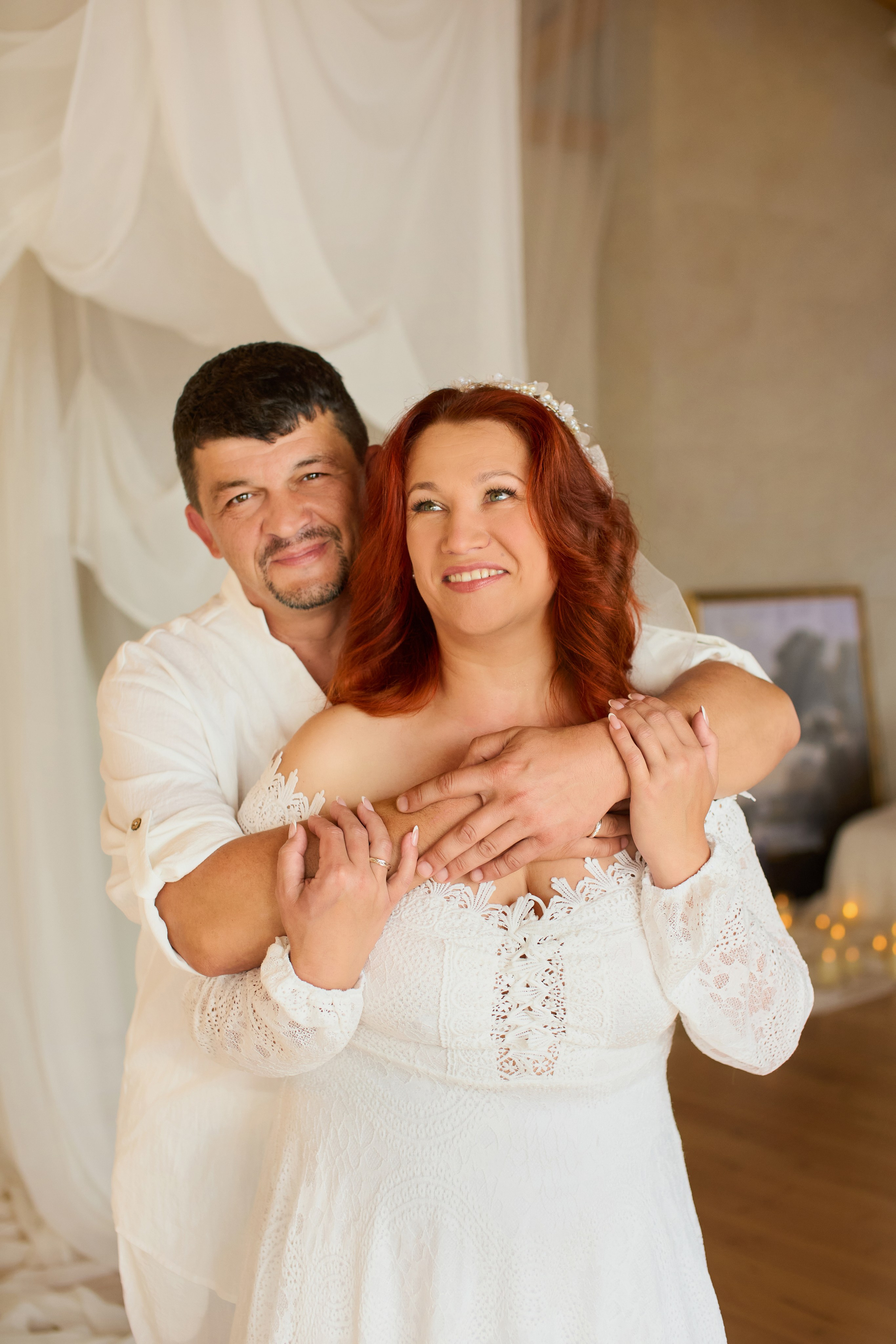 Свадебная фотосессия в фотостудии. Репортажный и женский фотограф в Новосибирске