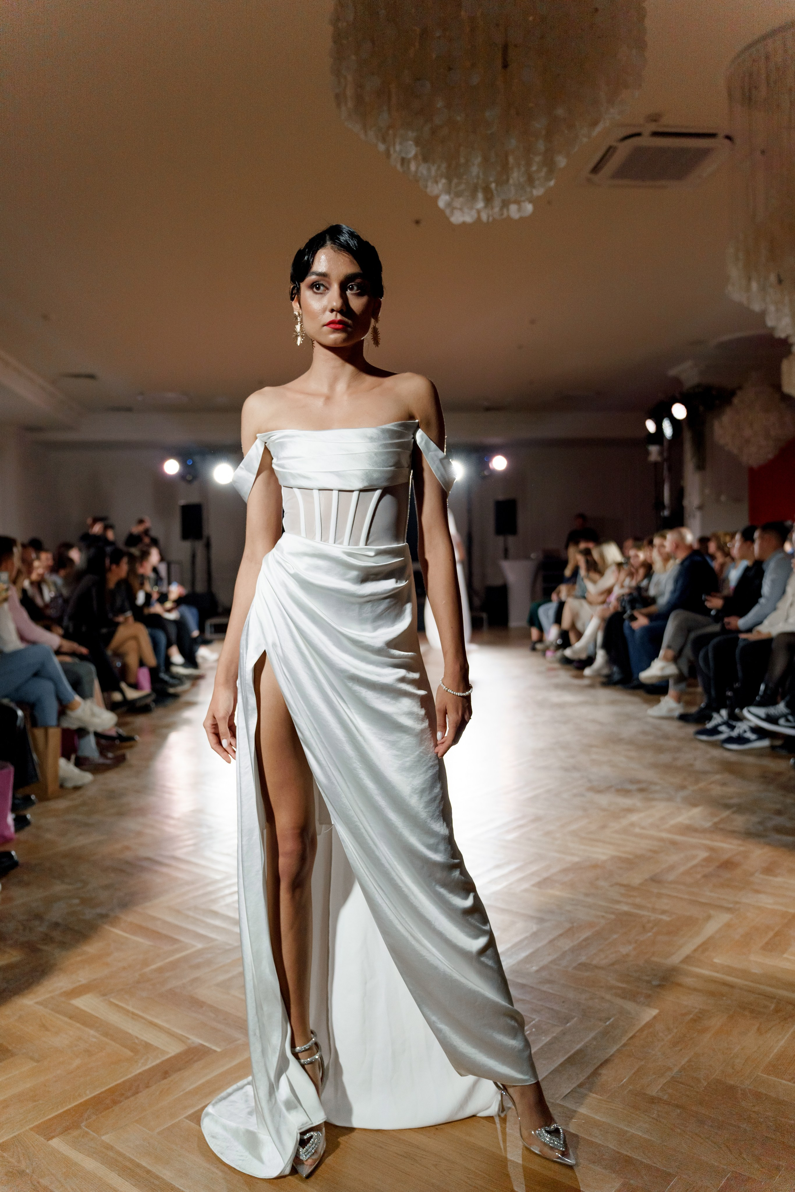 Выставка свадебных специалистов «Свадьба на 1000%». Свадебный фотограф в Санкт-Петербурге