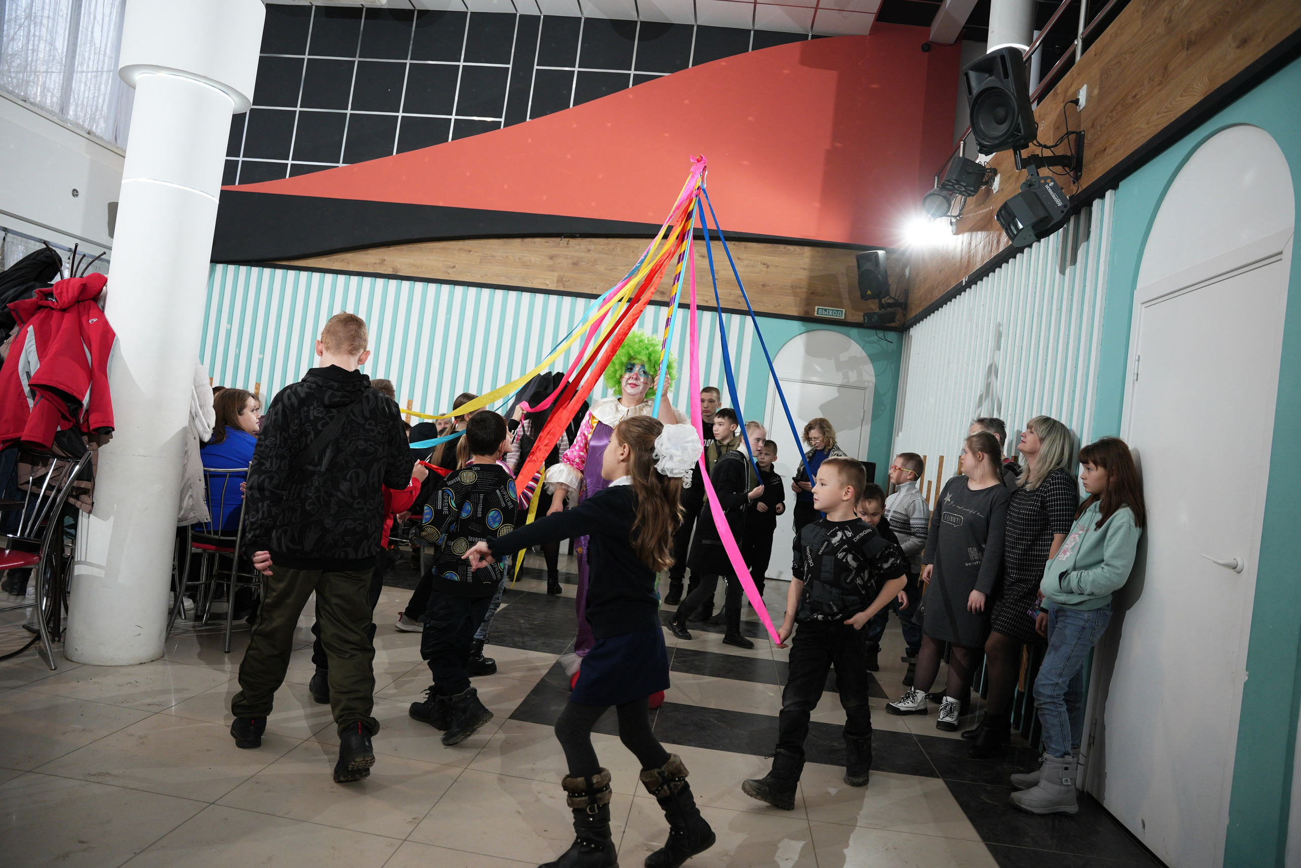 «Ты в этом мире не один " социально благотворительное мероприятие. Ольга Плаксина фотограф в Саратове