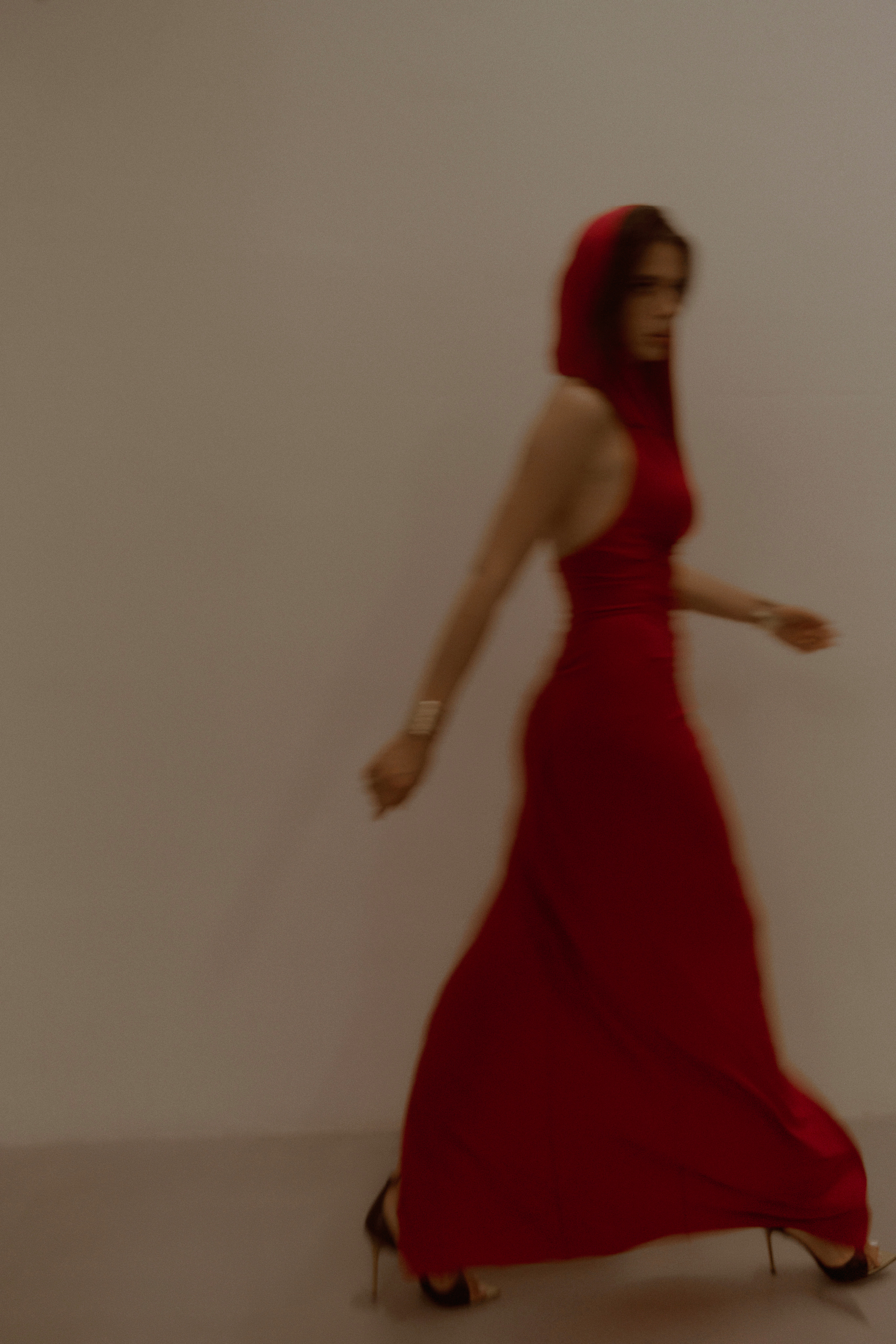 Irina. Z H U R A V L E V