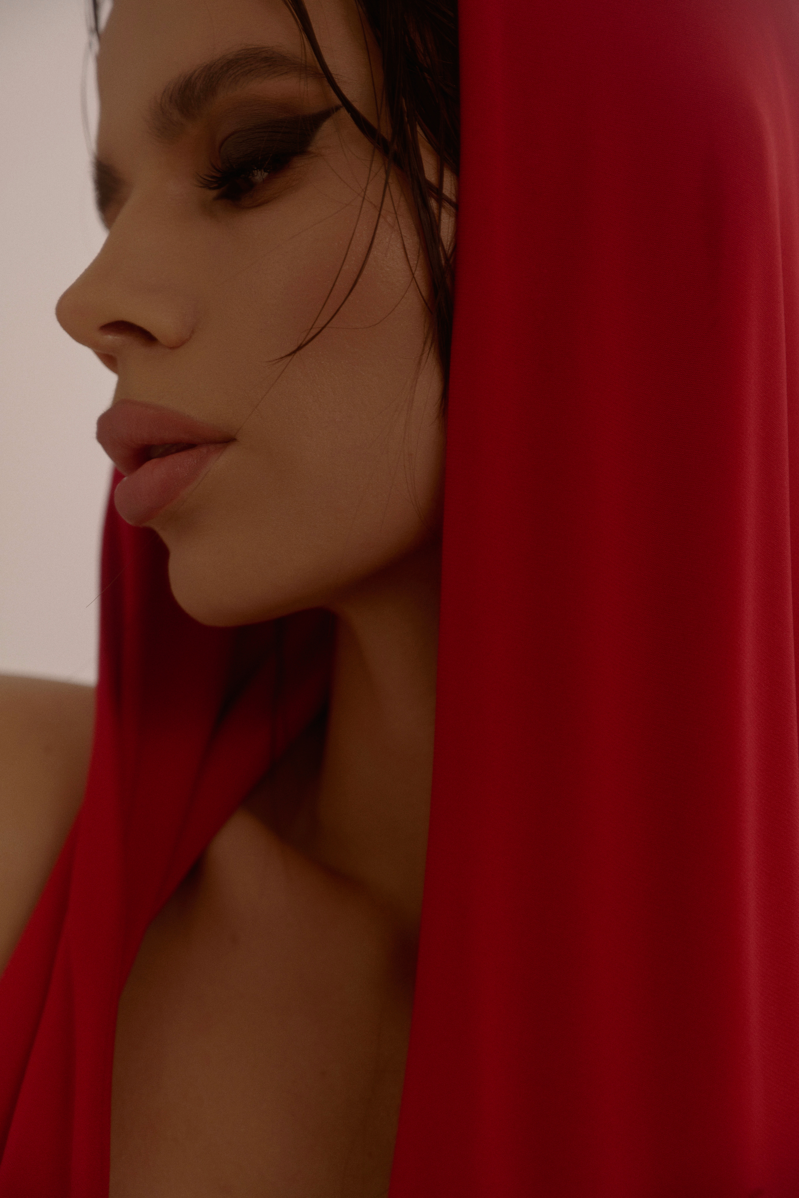 Irina. Z H U R A V L E V