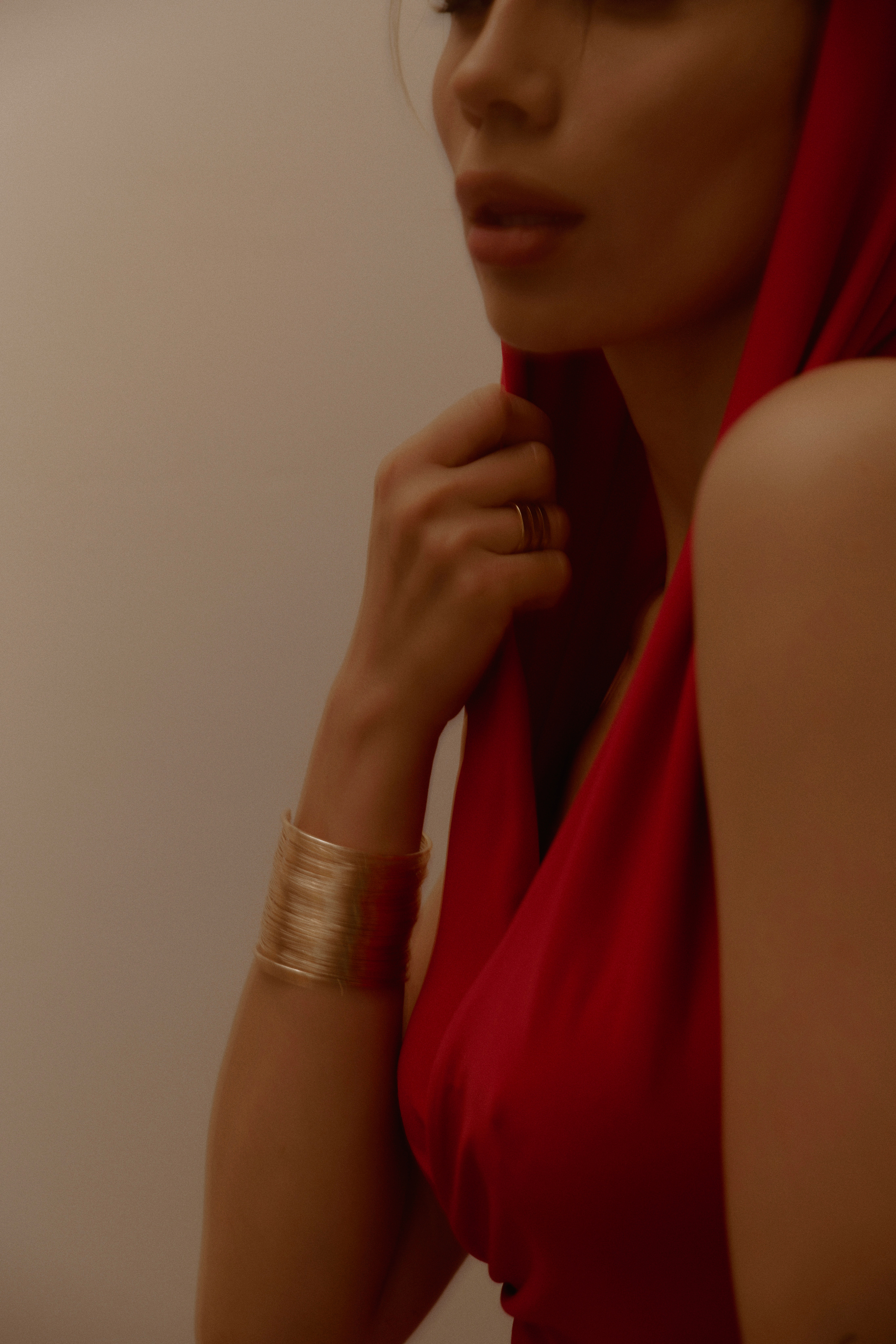 Irina. Z H U R A V L E V