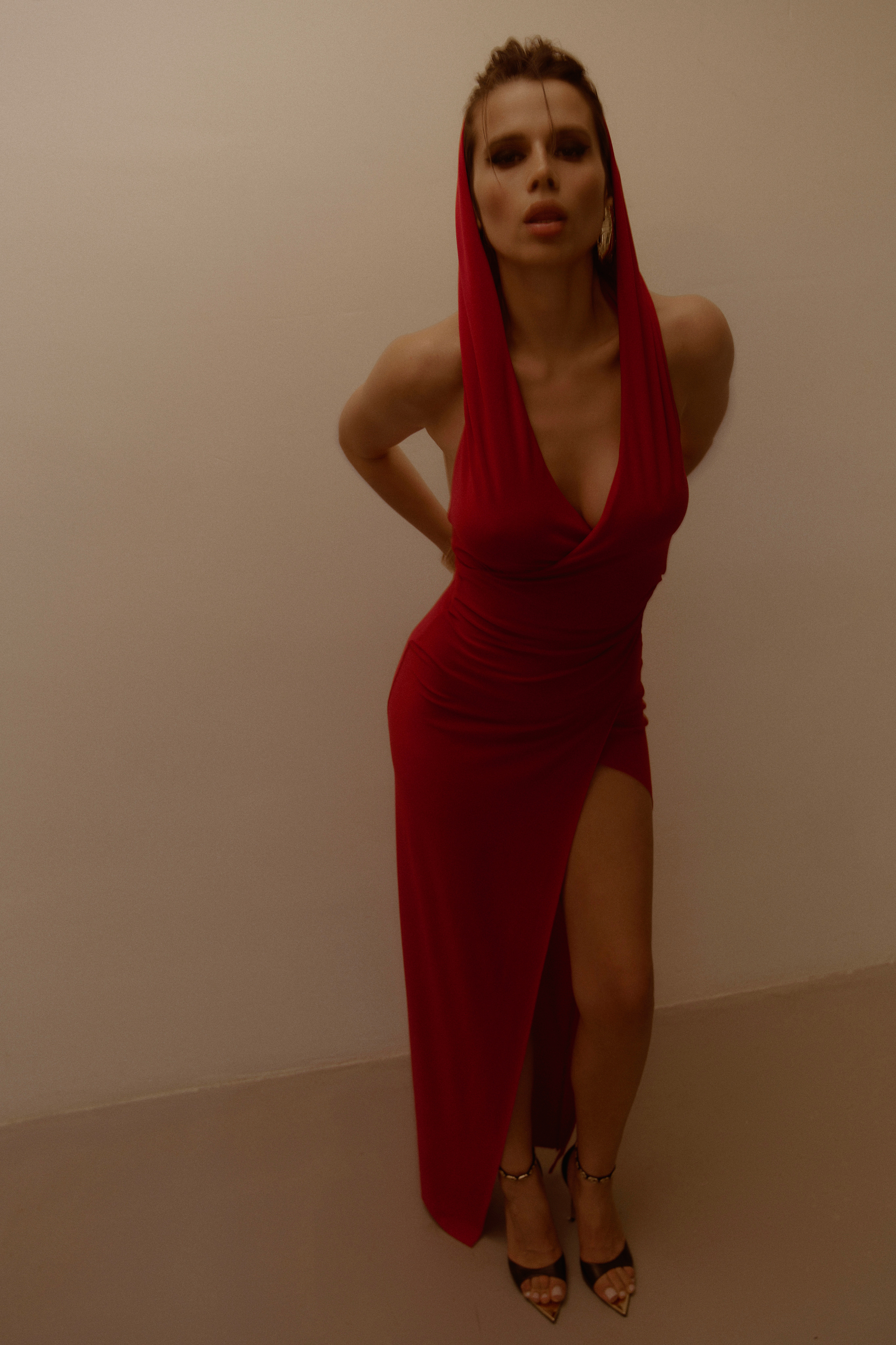 Irina. Z H U R A V L E V