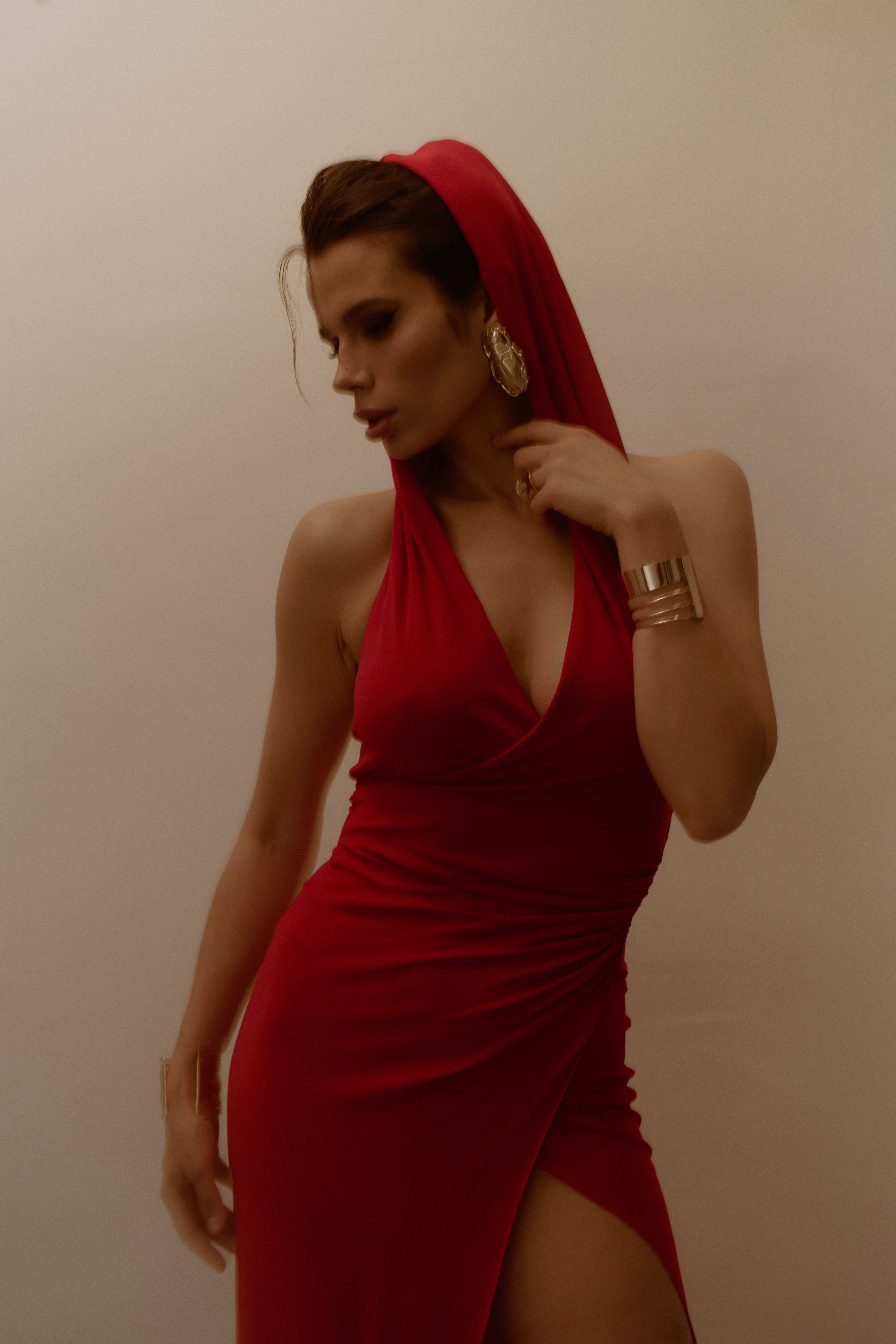 Irina. Z H U R A V L E V