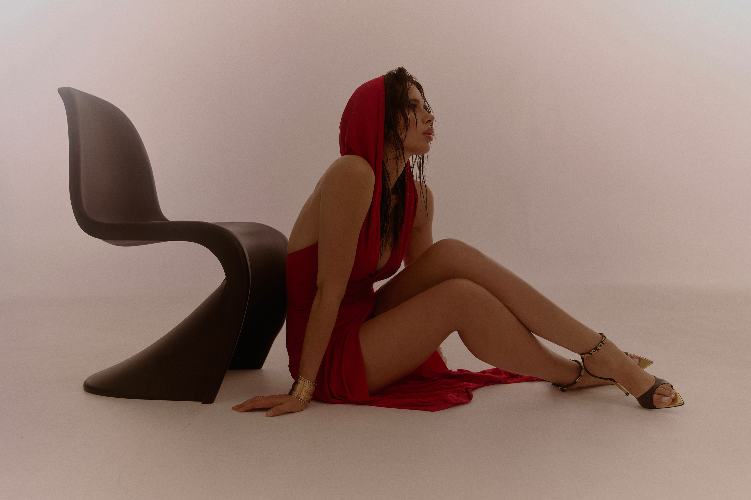 Irina. Z H U R A V L E V