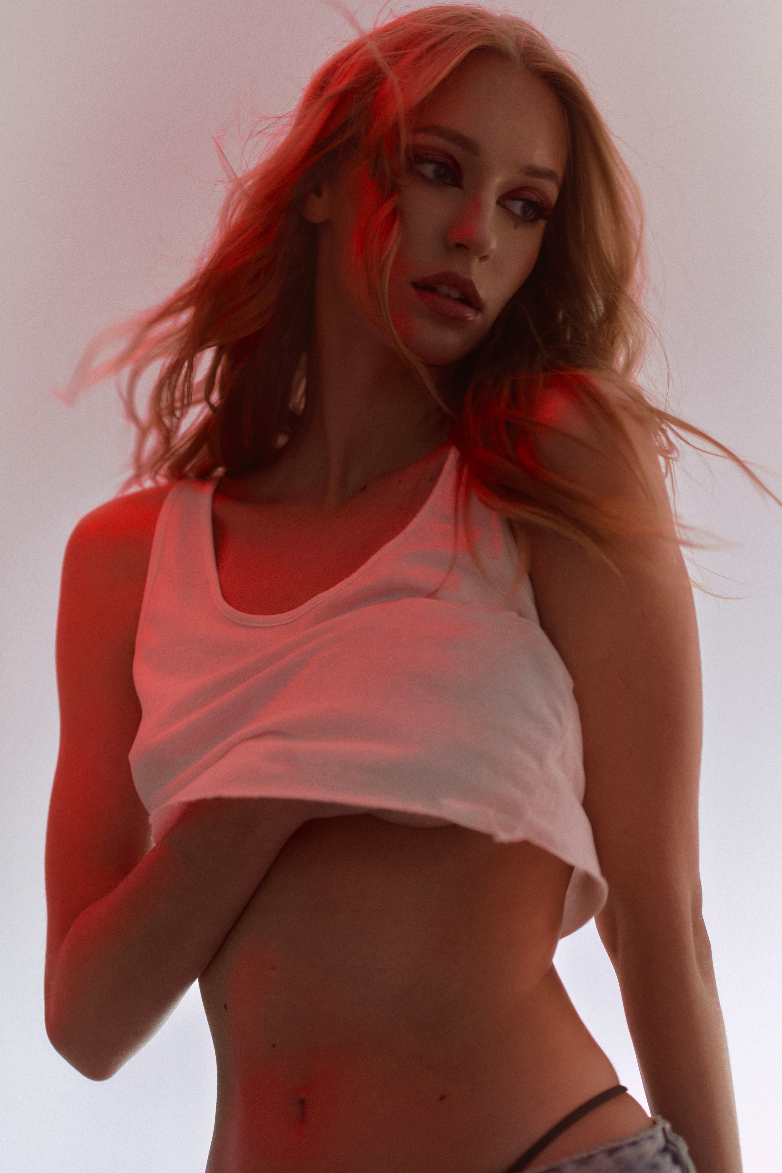 Фотограф Казань Студийная съёмка. Z H U R A V L E V