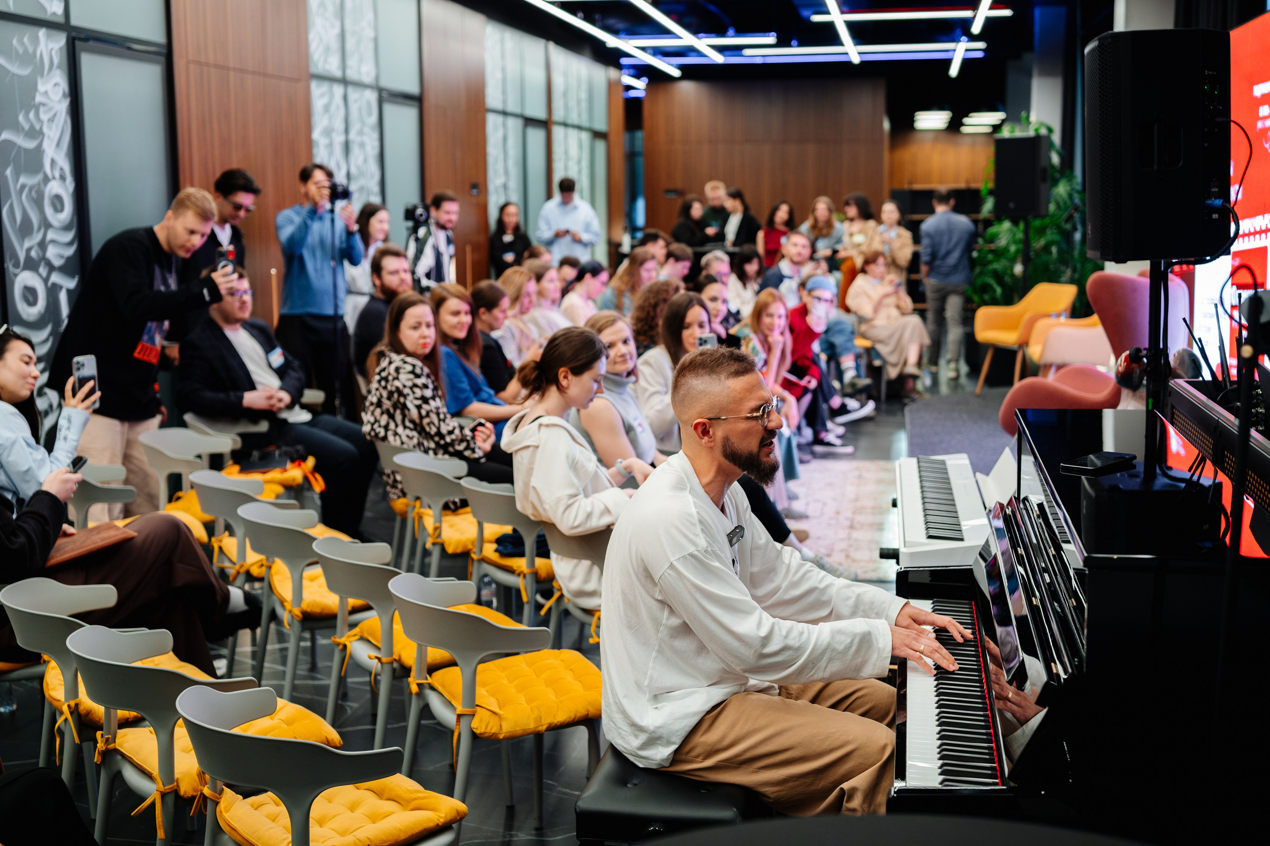 Нескучные финансы х Изионисты. Репортажный и портретный фотограф в Москве Илья Спиридонов