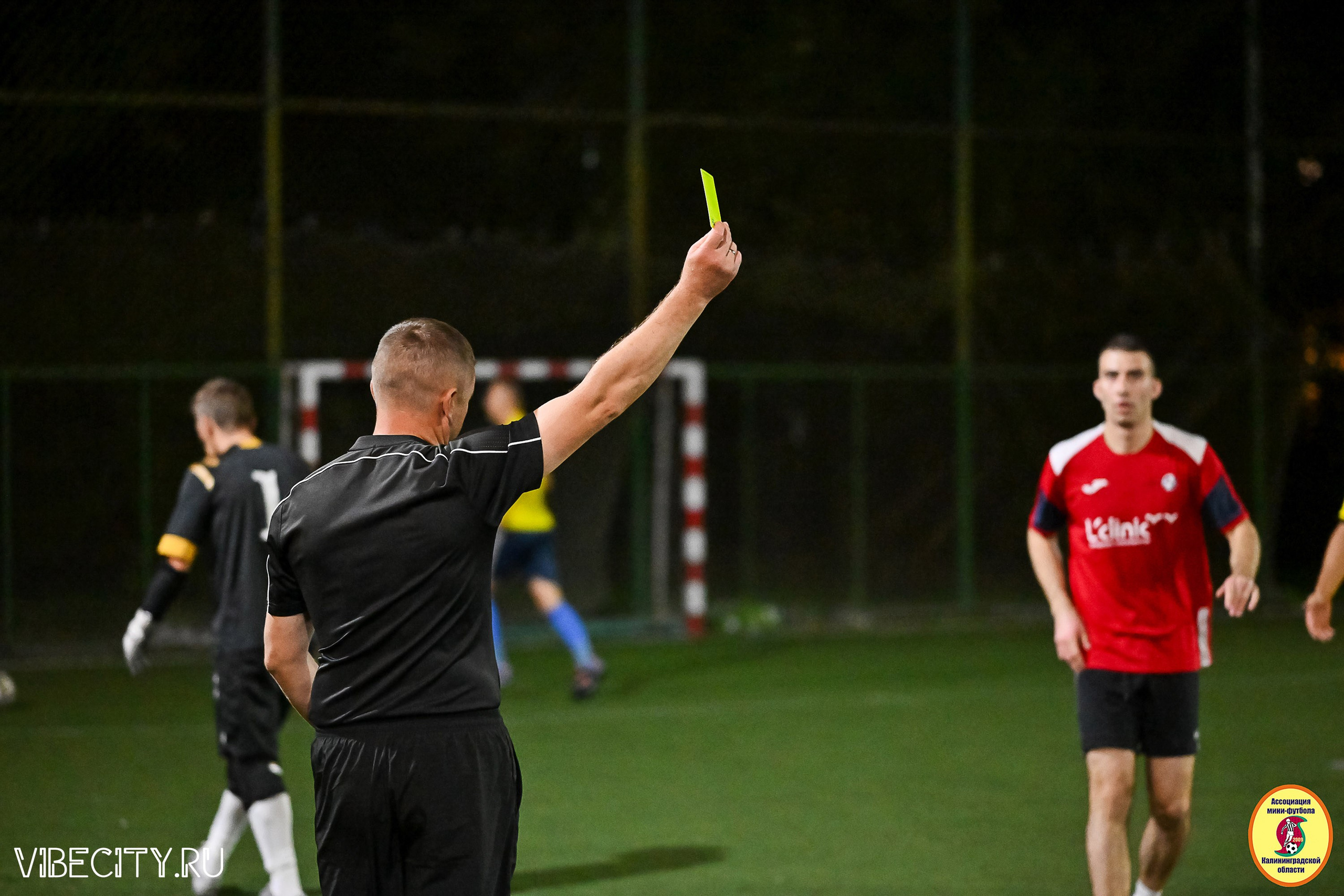 ФИНАЛЬНЫЕ ИГРЫ КУБКА МИНИ-ФУТБОЛЬНОЙ ЛИГИ И КУБКА КОРПОРАТИВНОЙ МФЛ 2025. VIBECITY.RU Вайб Сити Ру Фоторепортажи Фотоотчеты Калининград
