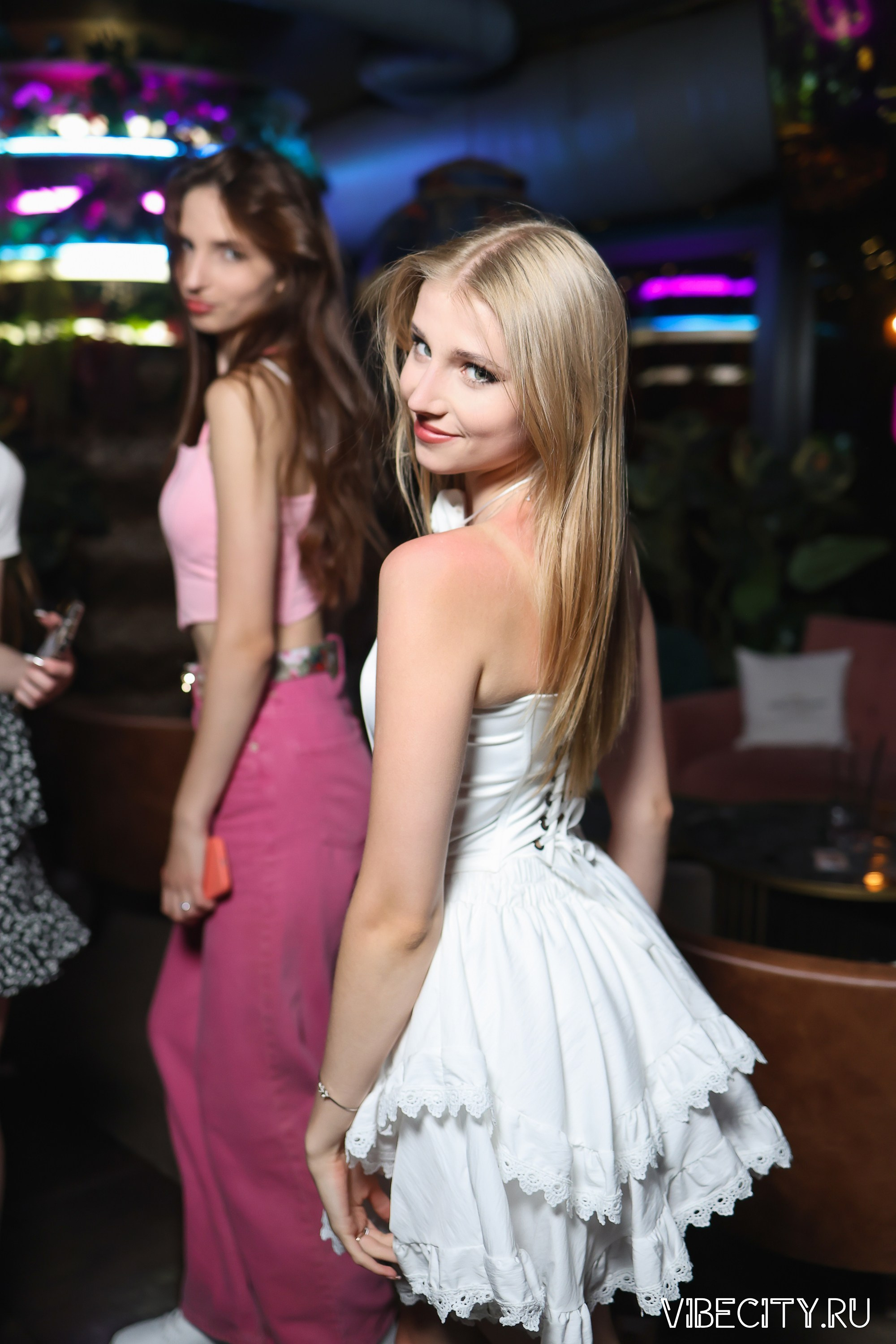 DOUBLE U. VIBECITY.RU Вайб Сити Ру Фоторепортажи Фотоотчеты Калининград