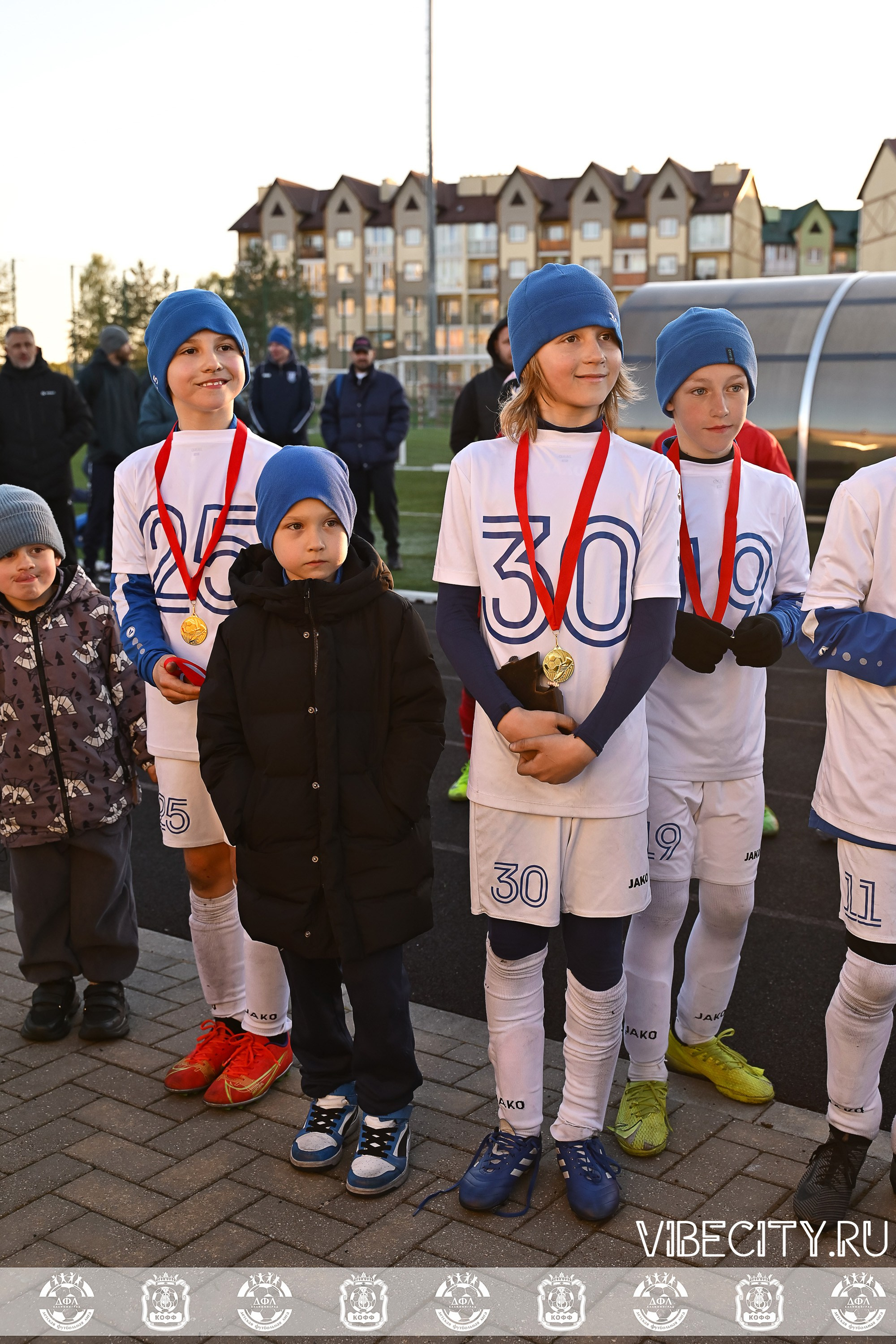 XIV ВСЕРОССИЙСКИЙ ФУТБОЛЬНЫЙ ФЕСТИВАЛЬ «ЗАГРУЗИ СЕБЯ ФУТБОЛОМ!». VIBECITY.RU Вайб Сити Ру Фоторепортажи Фотоотчеты Калининград