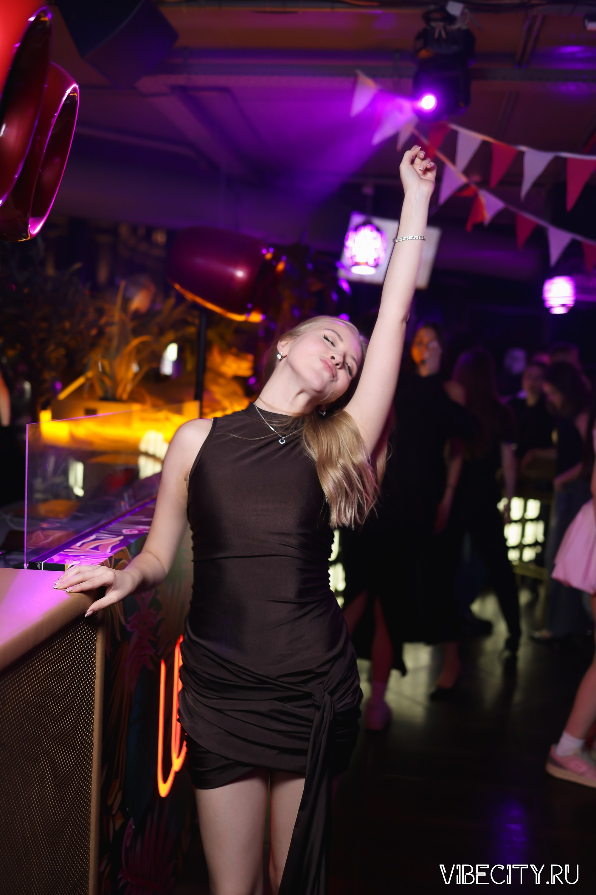 DOUBLE U. VIBECITY.RU Вайб Сити Ру Фоторепортажи Фотоотчеты Калининград
