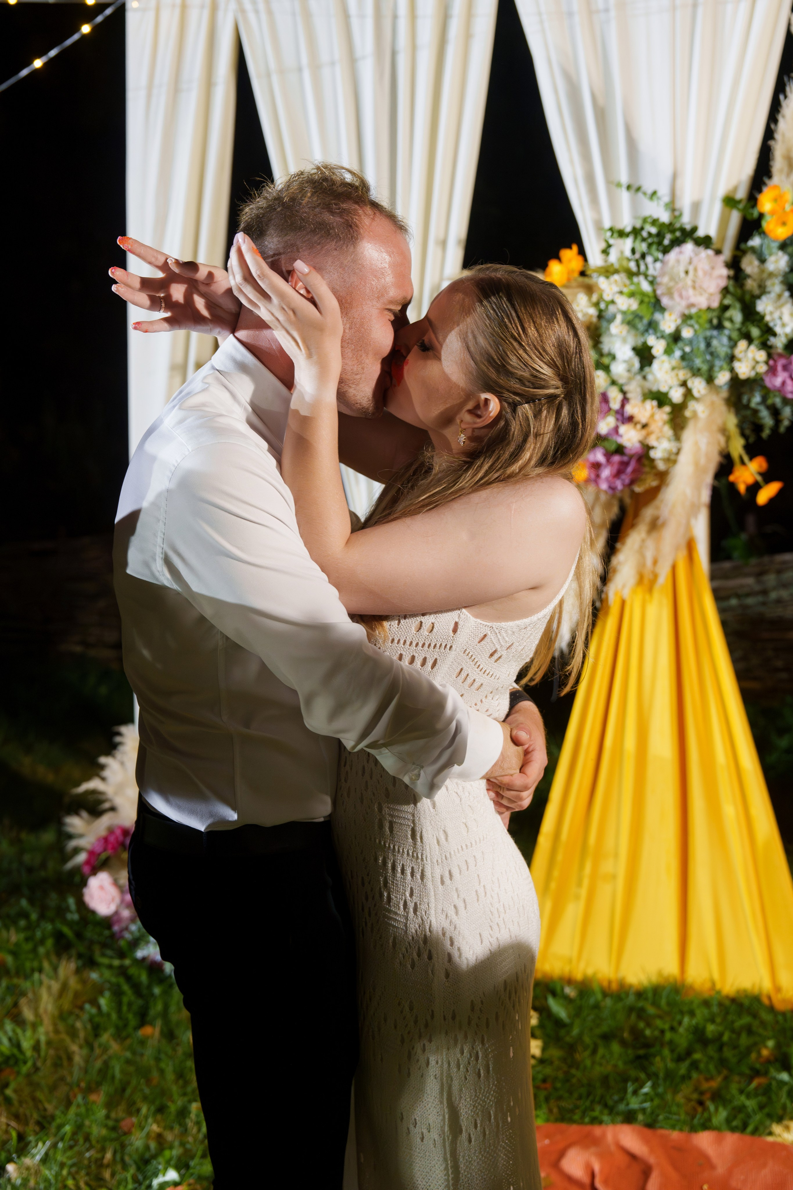 Свадьба — вечеринка Пожары любви Игорь и Юлия. Свадебный и репортажный фотограф Элина Козырьянова