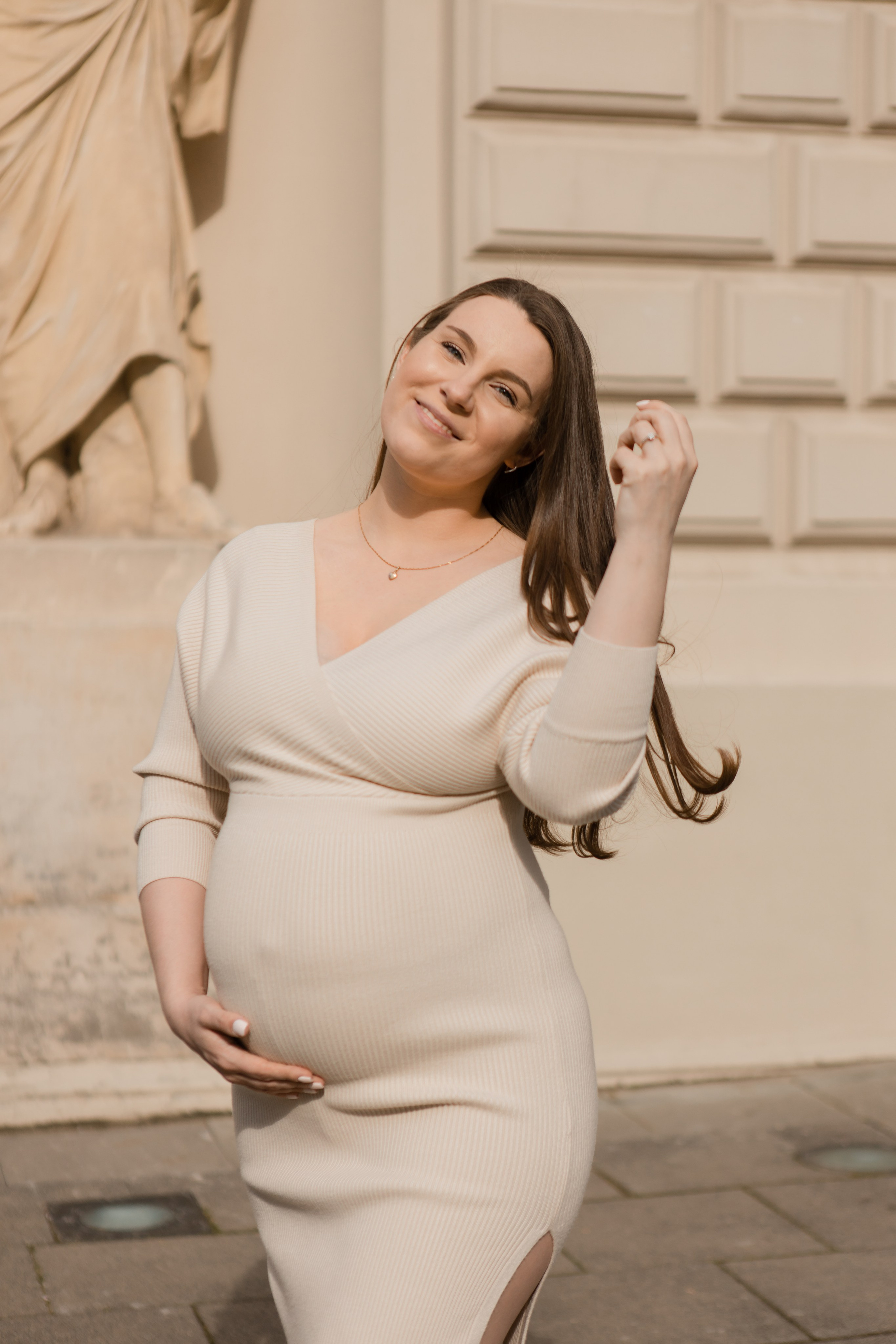 Семейная фотосессия Андрея и Марии. Видеосъемка и фотосъемка свадеб. Фотограф и оператор на свадьбу. Видеосъемка подкастов, собственная видео-фотостудии. Предметная фотосъемка