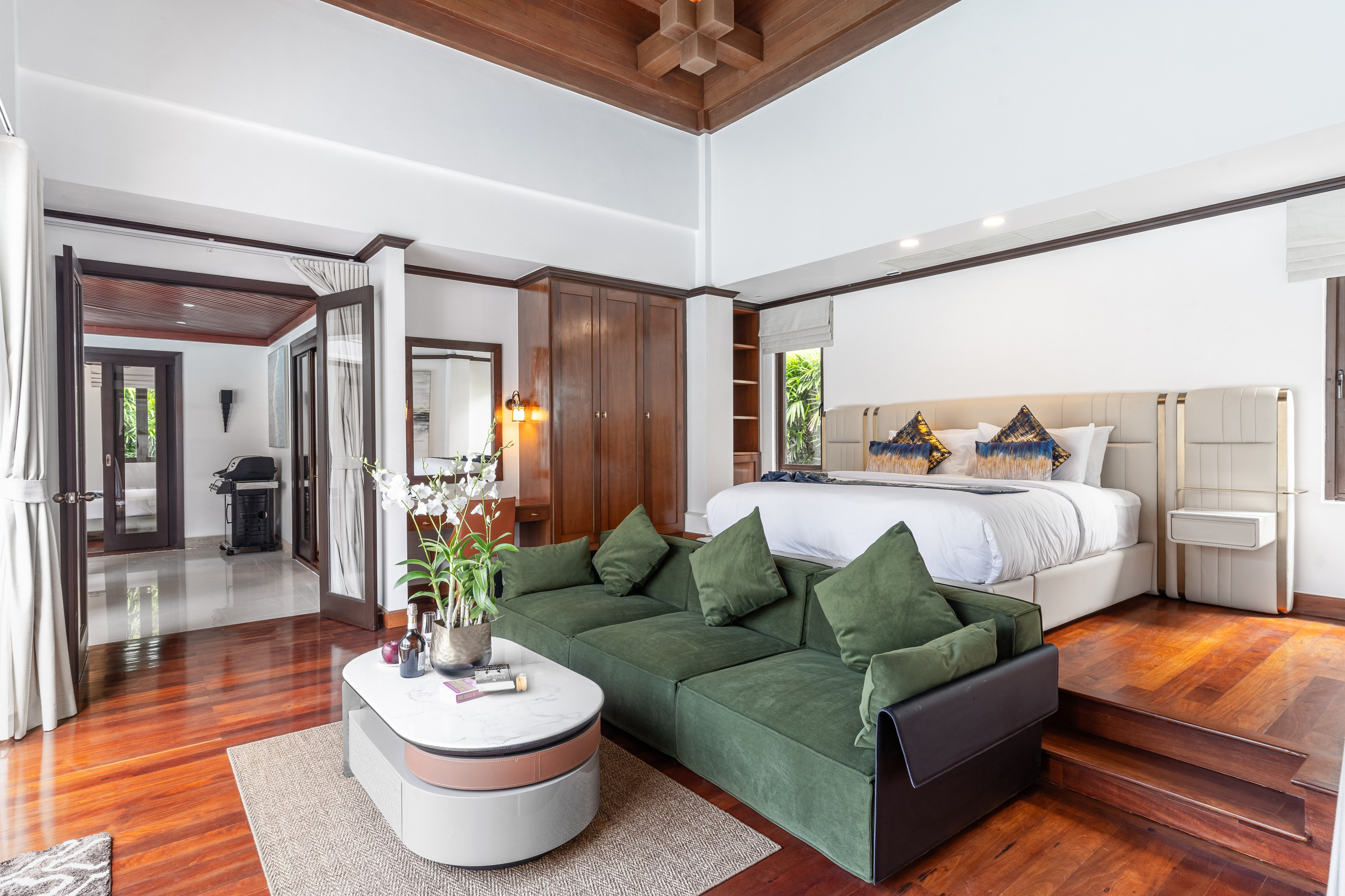 Интерьерная ретушь, фотограф Илья Perelude, Пхукет. Интерьерный фотограф и ретушер в Красноярске Денис Антропов