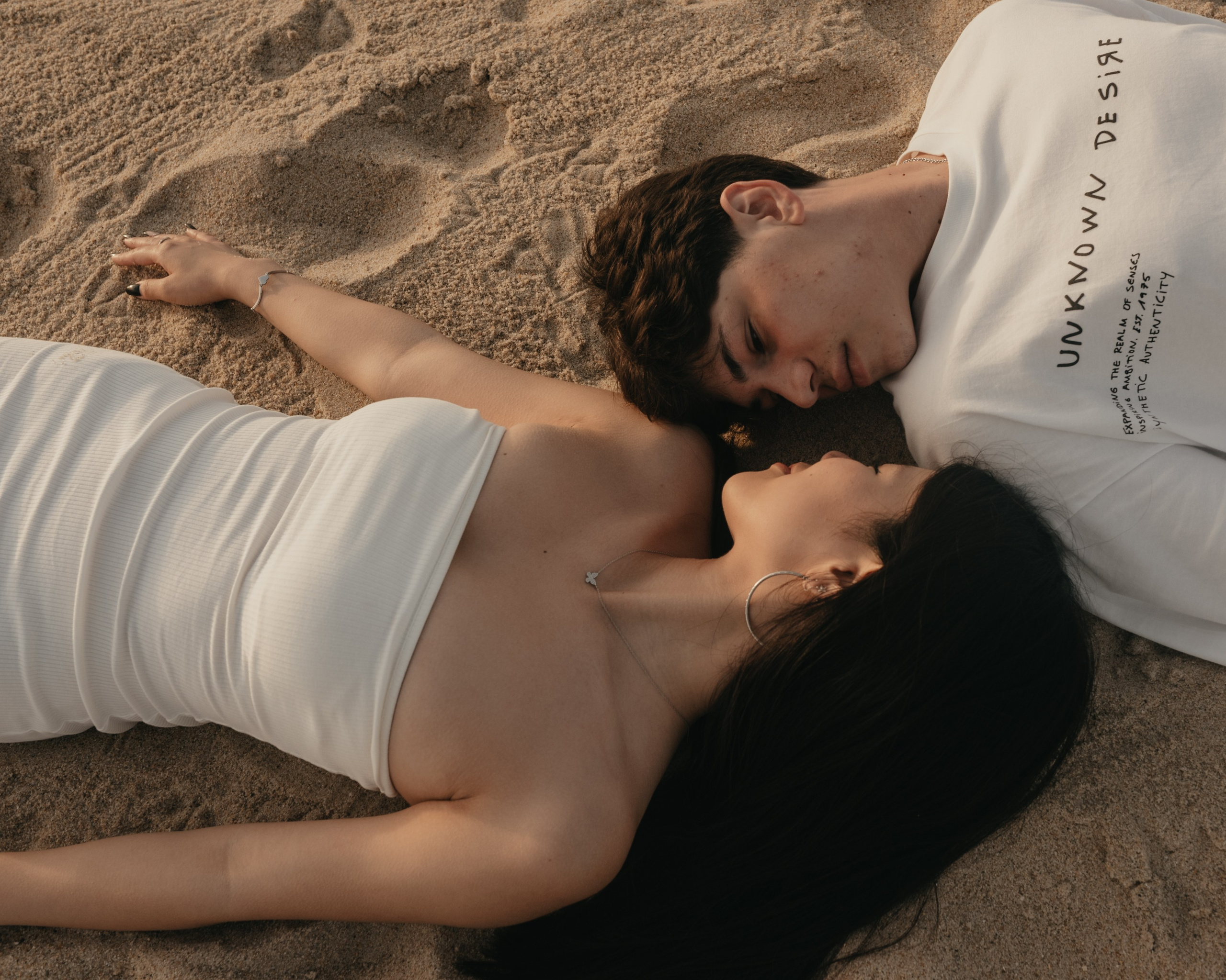 HELENA and PEDRO. Espinho. Anastasiia Antoniuk portrait, family and couple photographer, Portugal