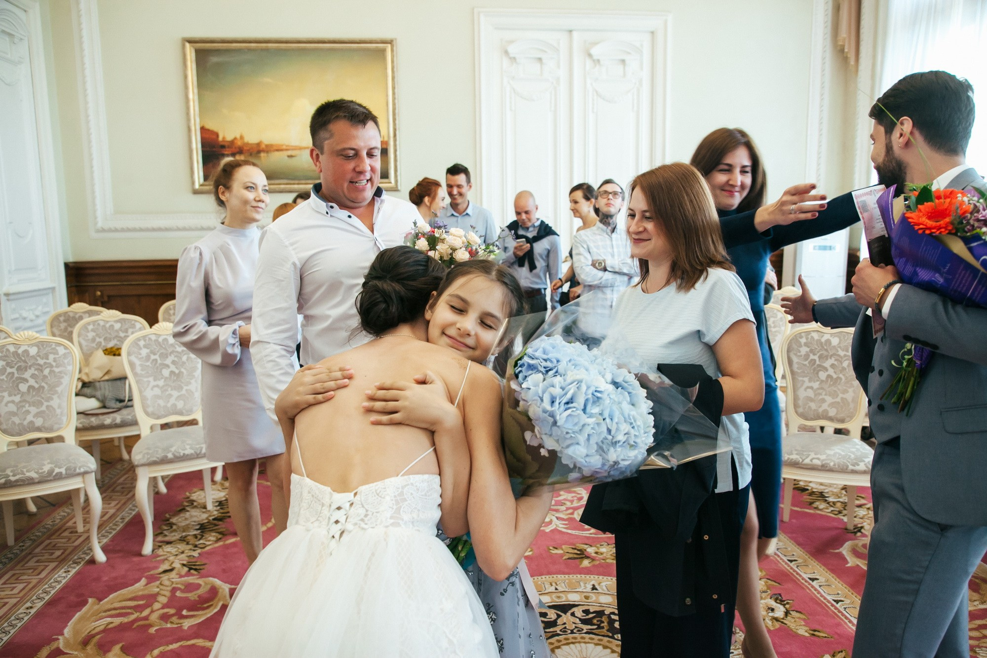 Ты мой космос, свадьба в СПБ. Фотограф крещение венчание в Петербурге! Помогает подобрать храм и посоветовал душевного батюшку в СПб