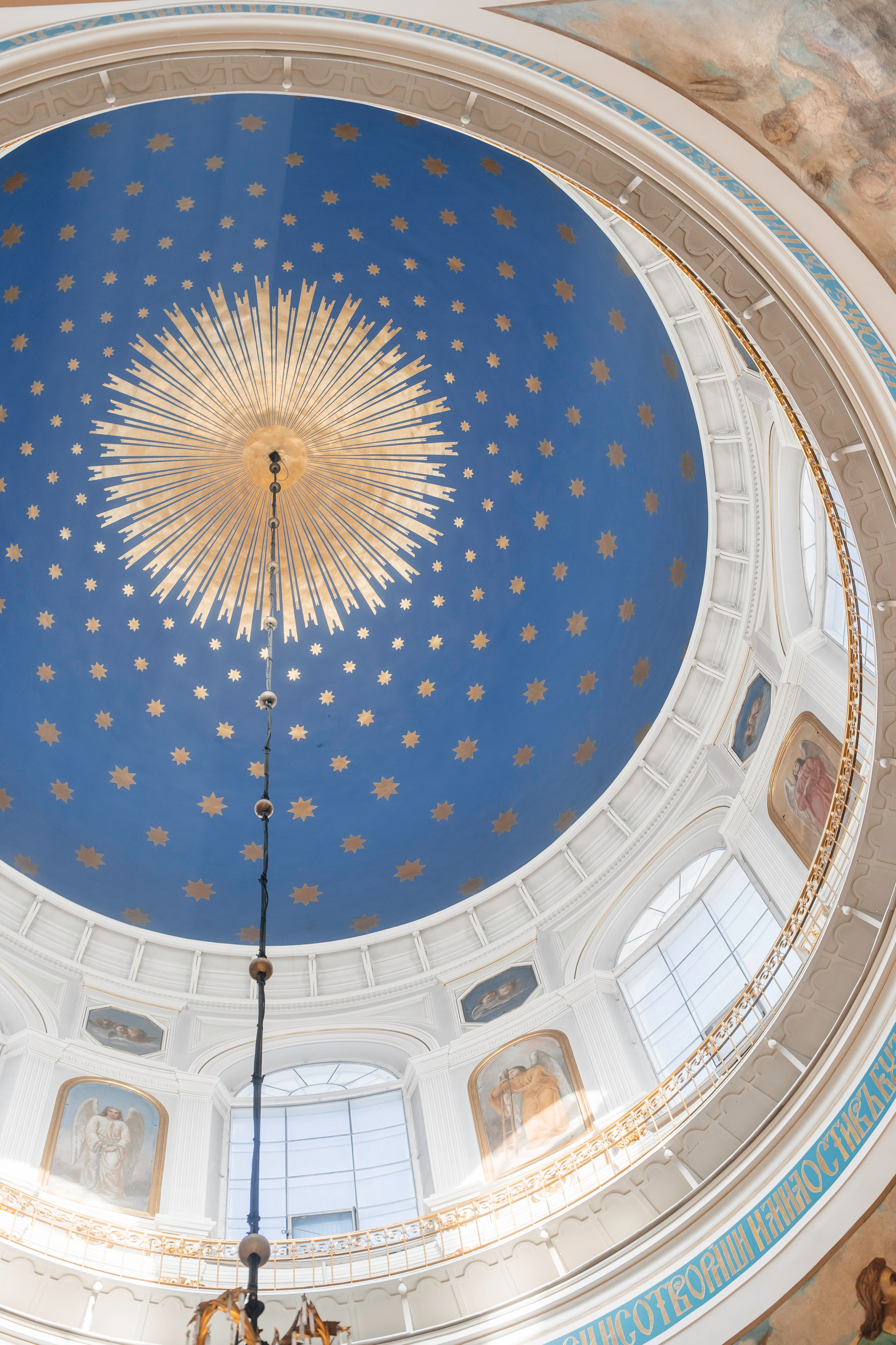 Крещение. Репортажный фотограф в Санкт-Петербурге СПБ Алиса Ческидова на ваше мероприятие