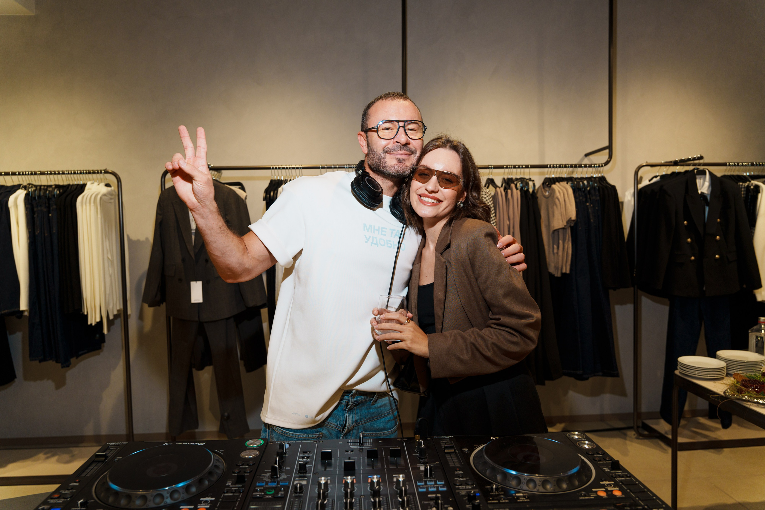 Yandex Pay & OSTIN. Фотограф в Москве и России