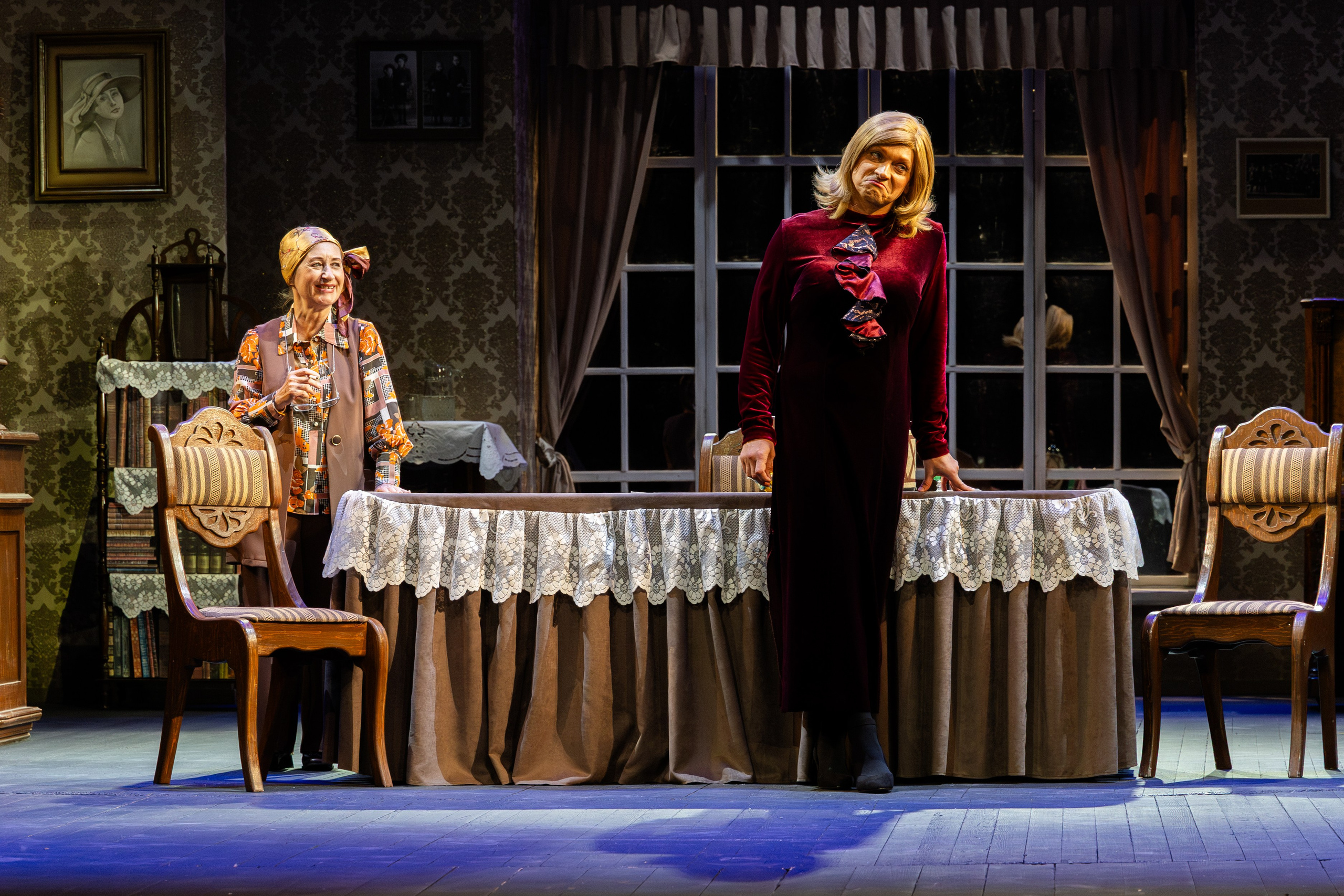 Театр Юного Зрителя «Отчаянные Тетки». Фотограф Марк Файзулин