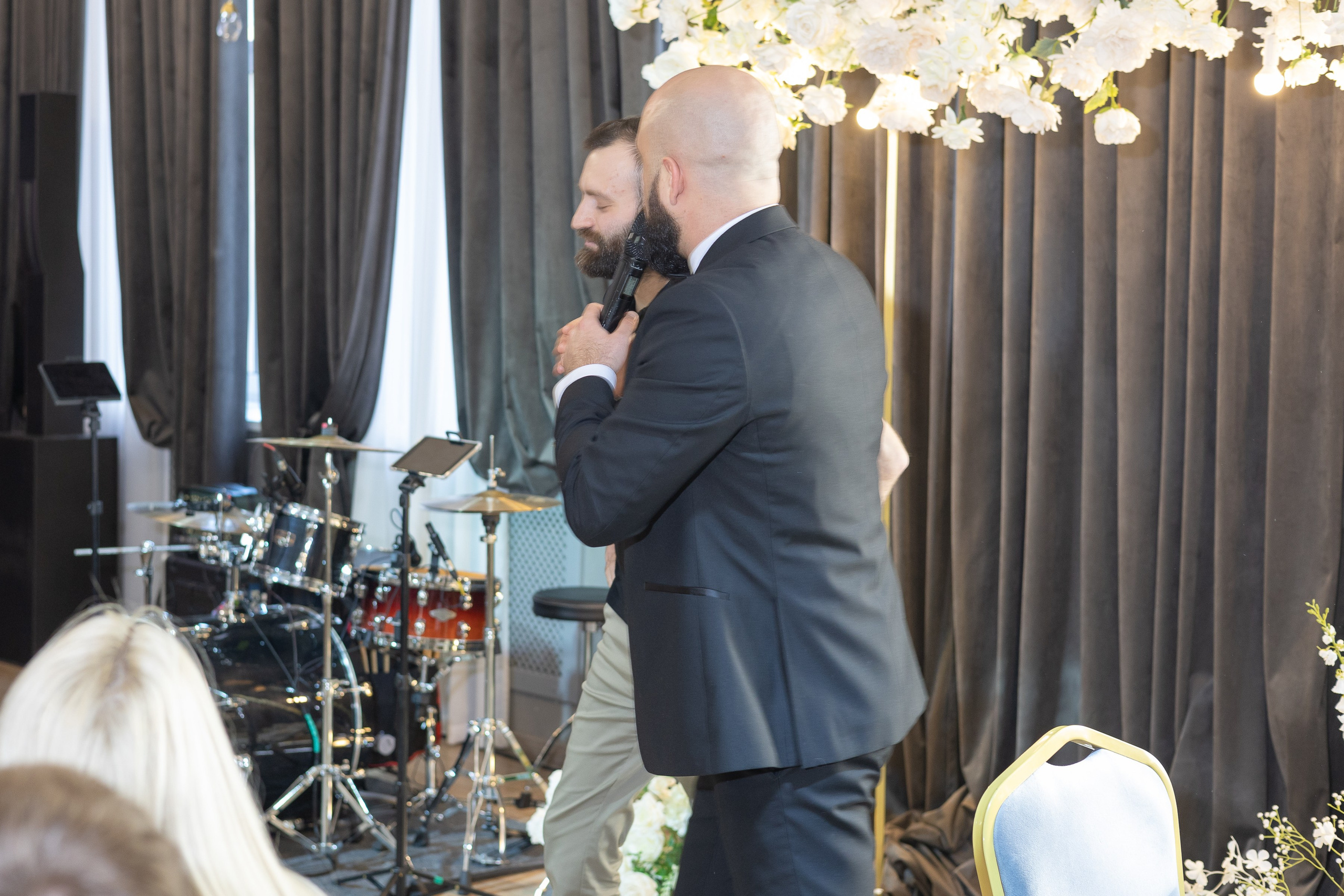 Свадебное чаепитие для молодоженов