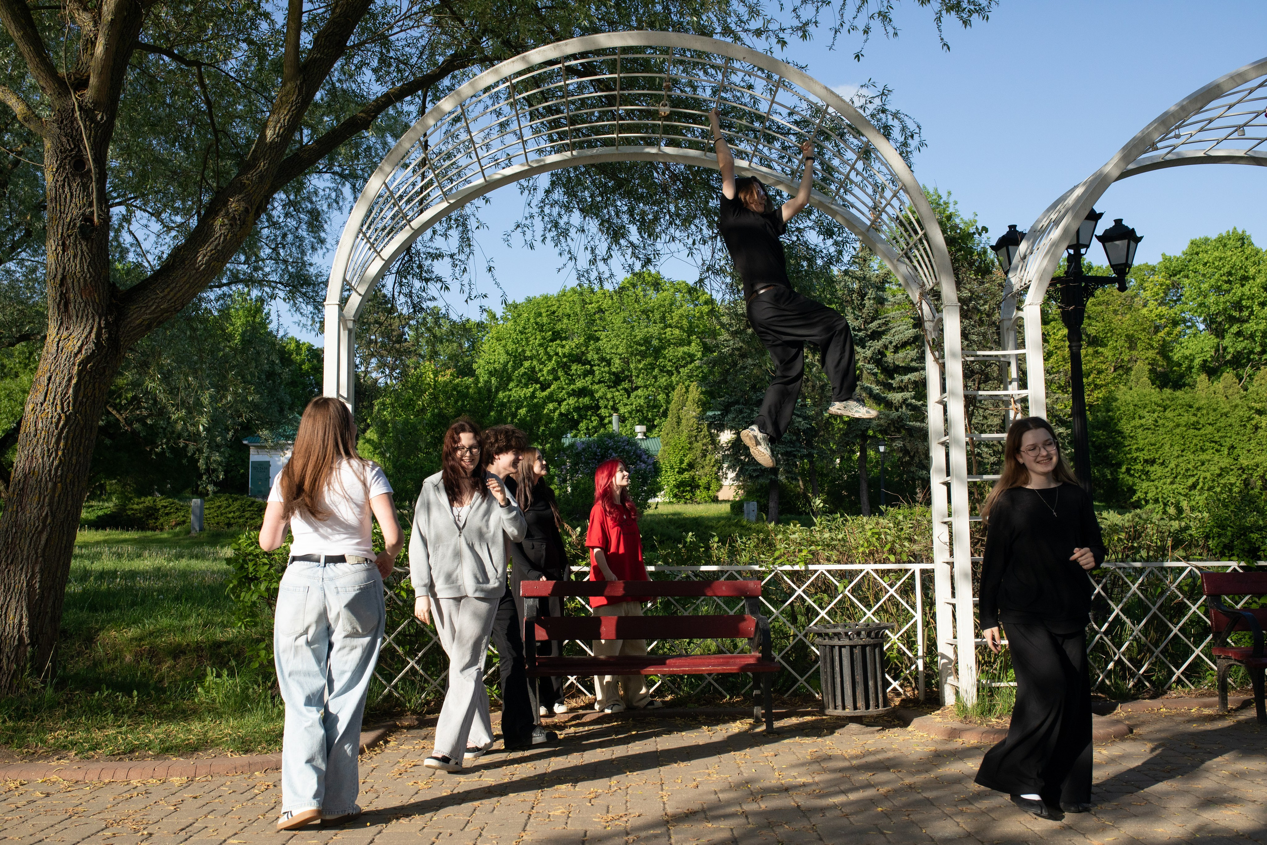 19/05/26 Лошицкий. Выпускные альбомы Cardsi
